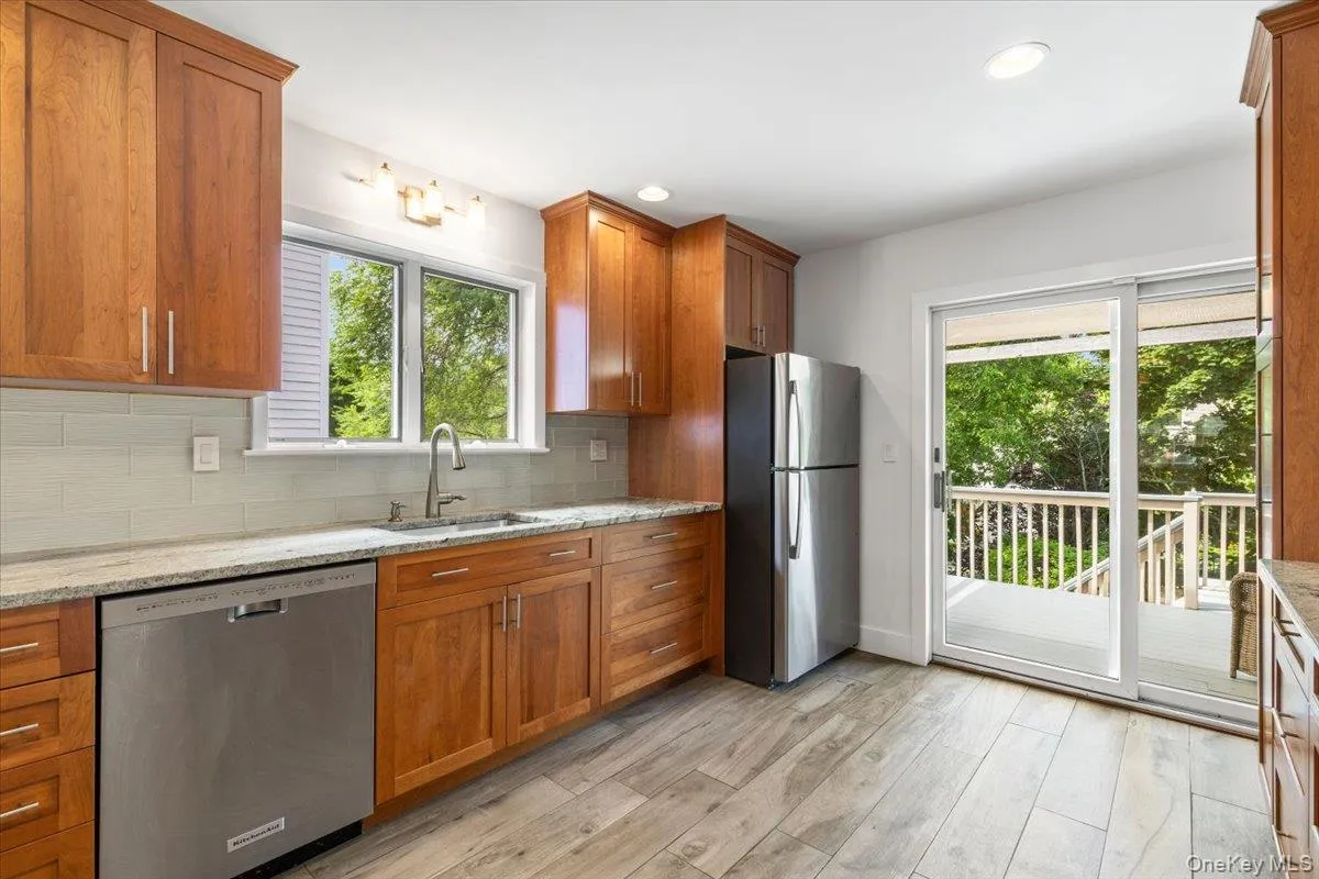 1 Bronxville Lane, Yonkers, NY, 8 Bedrooms Bedrooms, 11 Rooms Rooms,4 BathroomsBathrooms,Residential,For Rent,Bronxville,0,982496 1 Bronxville Lane, Yonkers, NY, 8 Bedrooms Bedrooms, 11 Rooms Rooms,4 BathroomsBathrooms,Residential,For Rent,Bronxville,0,982496