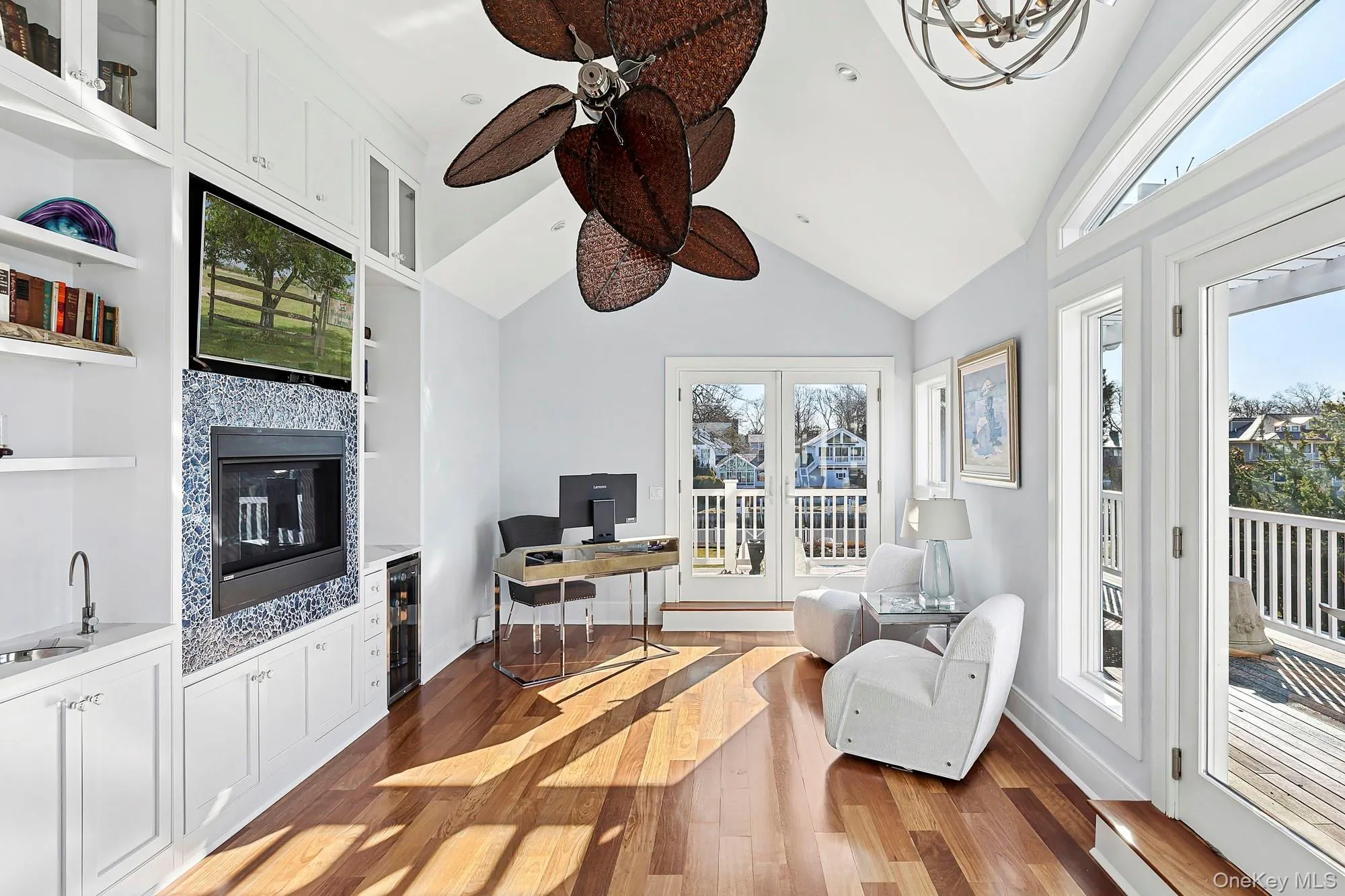 8 Canal Way, Southampton, NY, 4 Bedrooms Bedrooms, 9 Rooms Rooms,4 BathroomsBathrooms,Residential,For Rent,Canal,0,982524 8 Canal Way, Southampton, NY, 4 Bedrooms Bedrooms, 9 Rooms Rooms,4 BathroomsBathrooms,Residential,For Rent,Canal,0,982524