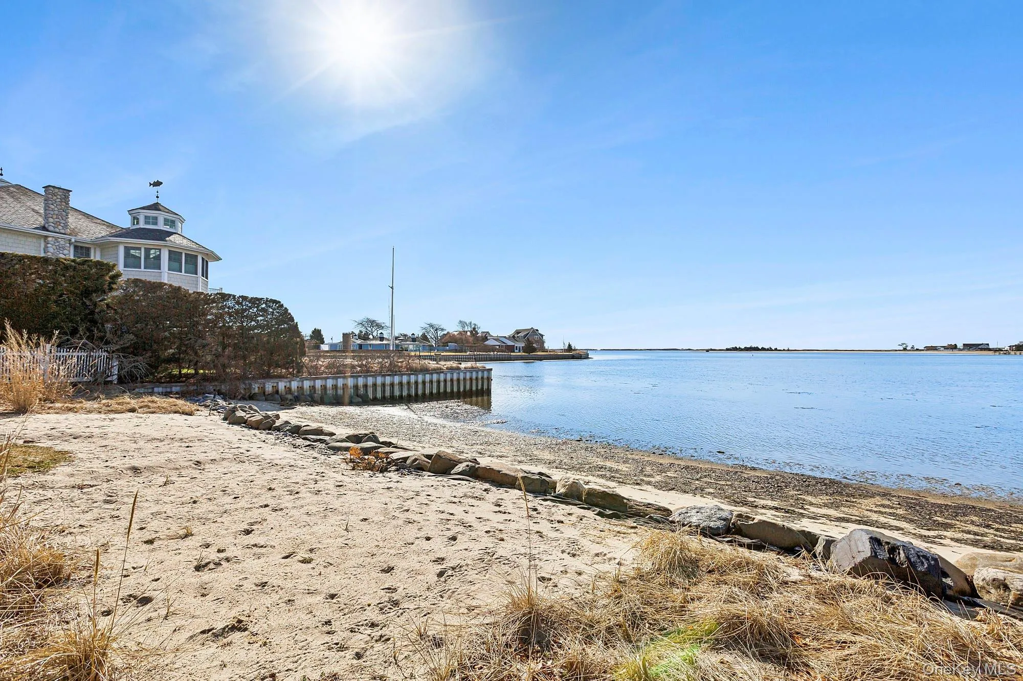 8 Canal Way, Southampton, NY, 4 Bedrooms Bedrooms, 9 Rooms Rooms,4 BathroomsBathrooms,Residential,For Rent,Canal,0,982524 8 Canal Way, Southampton, NY, 4 Bedrooms Bedrooms, 9 Rooms Rooms,4 BathroomsBathrooms,Residential,For Rent,Canal,0,982524