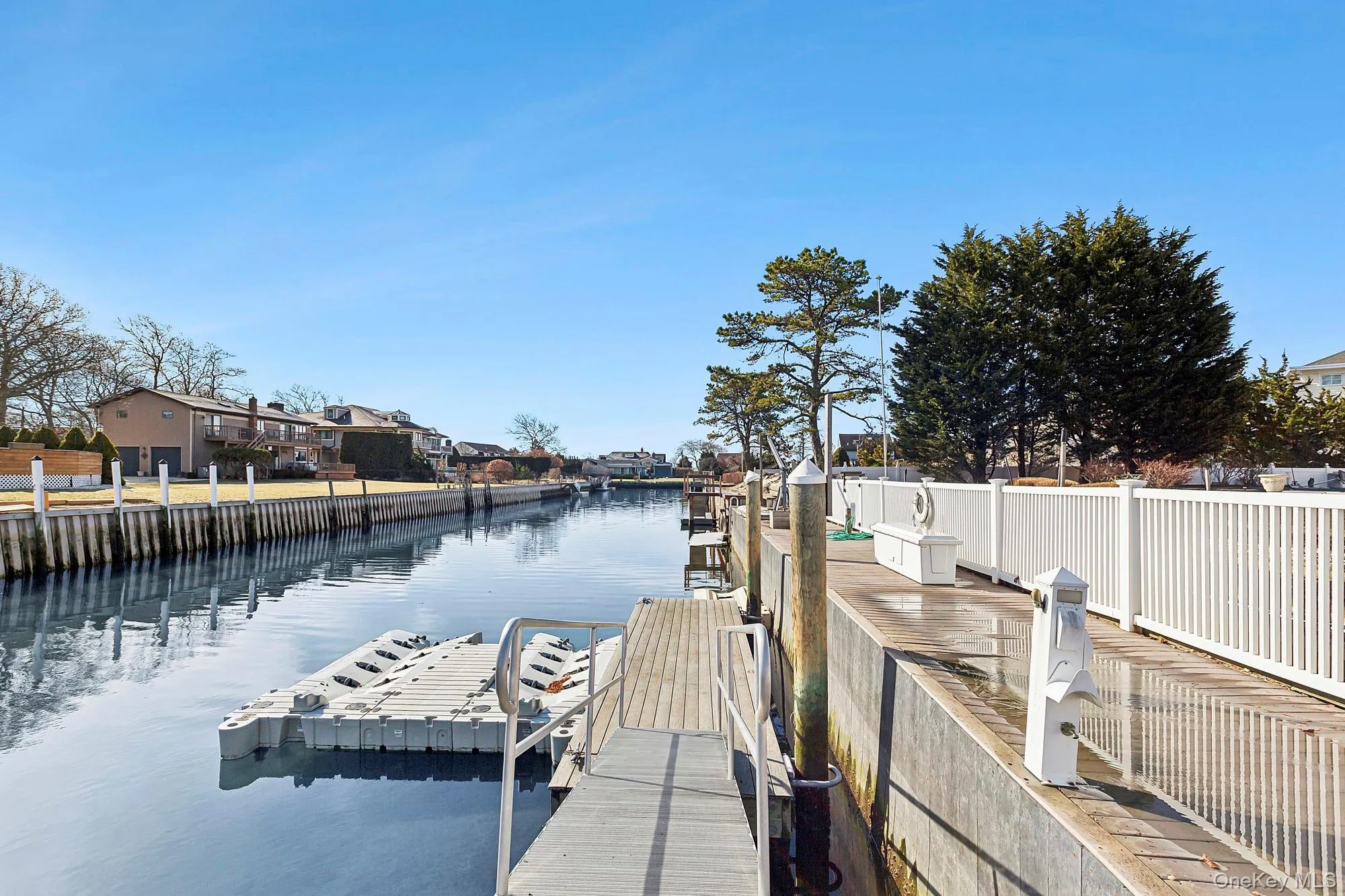 8 Canal Way, Southampton, NY, 4 Bedrooms Bedrooms, 9 Rooms Rooms,4 BathroomsBathrooms,Residential,For Rent,Canal,0,982524 8 Canal Way, Southampton, NY, 4 Bedrooms Bedrooms, 9 Rooms Rooms,4 BathroomsBathrooms,Residential,For Rent,Canal,0,982524