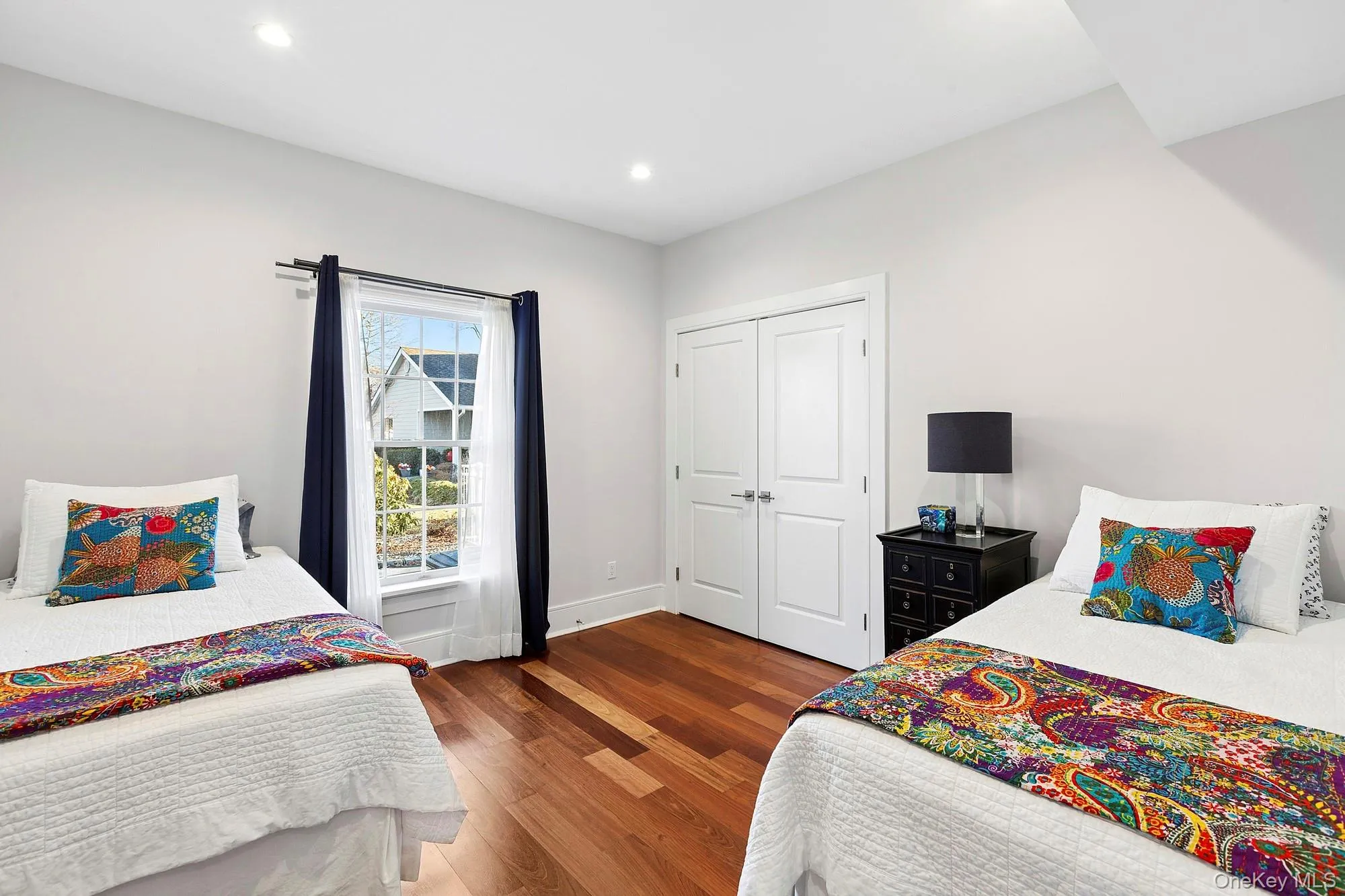 8 Canal Way, Southampton, NY, 4 Bedrooms Bedrooms, 9 Rooms Rooms,4 BathroomsBathrooms,Residential,For Rent,Canal,0,982524 8 Canal Way, Southampton, NY, 4 Bedrooms Bedrooms, 9 Rooms Rooms,4 BathroomsBathrooms,Residential,For Rent,Canal,0,982524