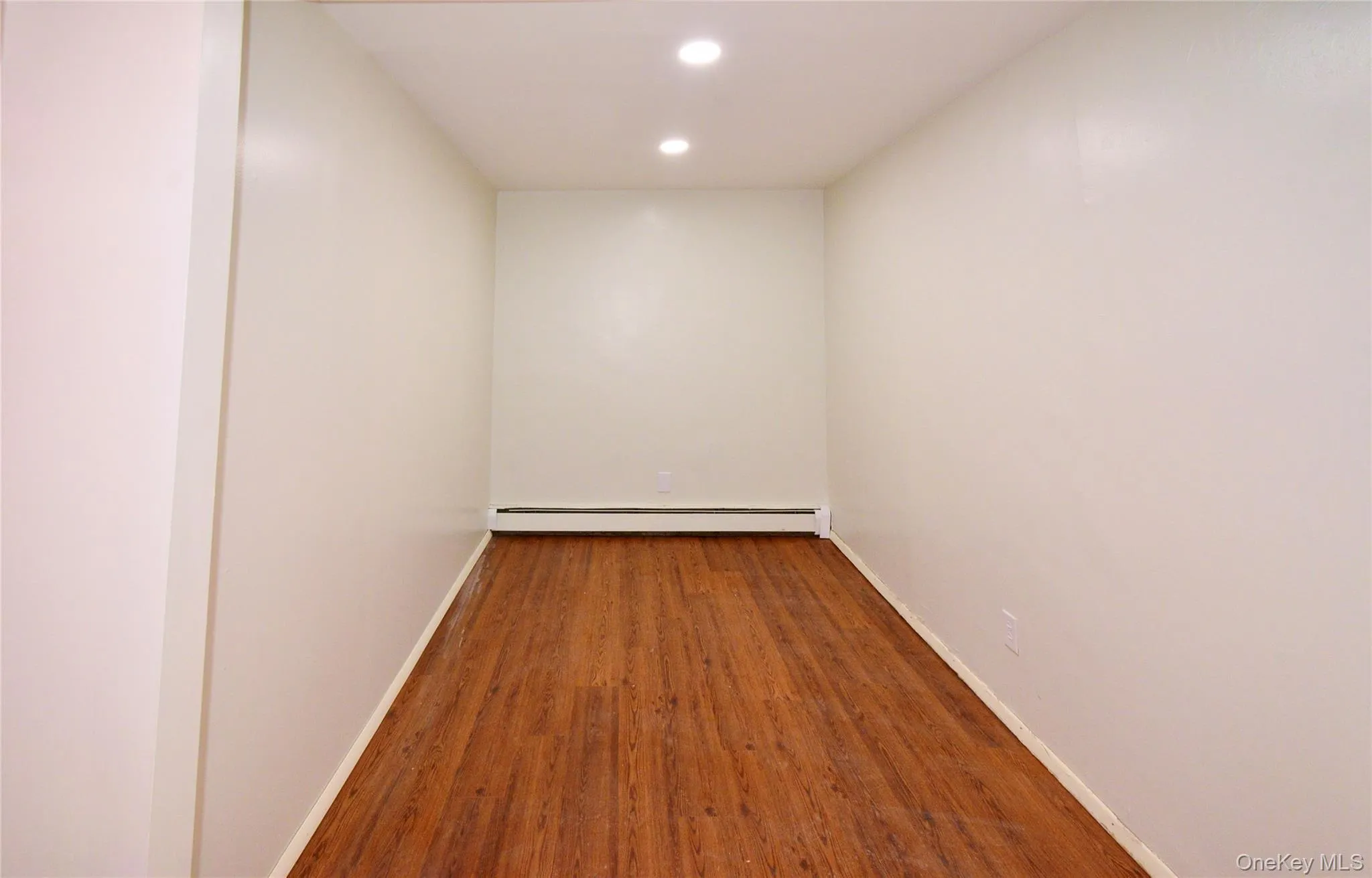 1510 Beach 12 Street, New York, NY, 3 Bedrooms Bedrooms, 5 Rooms Rooms,1 BathroomBathrooms,Residential Lease,For Rent,Beach 12,0,982526 1510 Beach 12 Street, New York, NY, 3 Bedrooms Bedrooms, 5 Rooms Rooms,1 BathroomBathrooms,Residential Lease,For Rent,Beach 12,0,982526