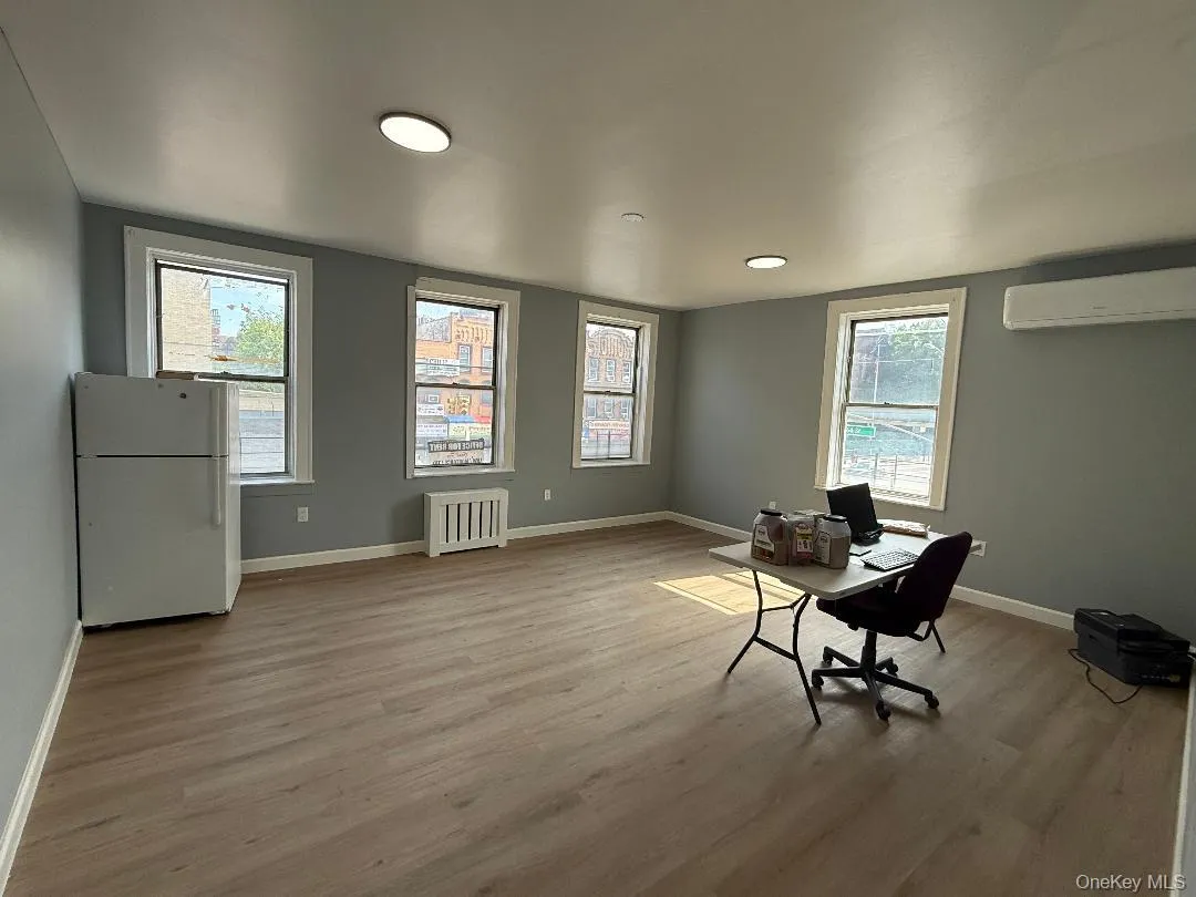 16401 Hillside Avenue, New York, NY, ,Commercial Lease,For Rent,Hillside,0,982529 16401 Hillside Avenue, New York, NY, ,Commercial Lease,For Rent,Hillside,0,982529
