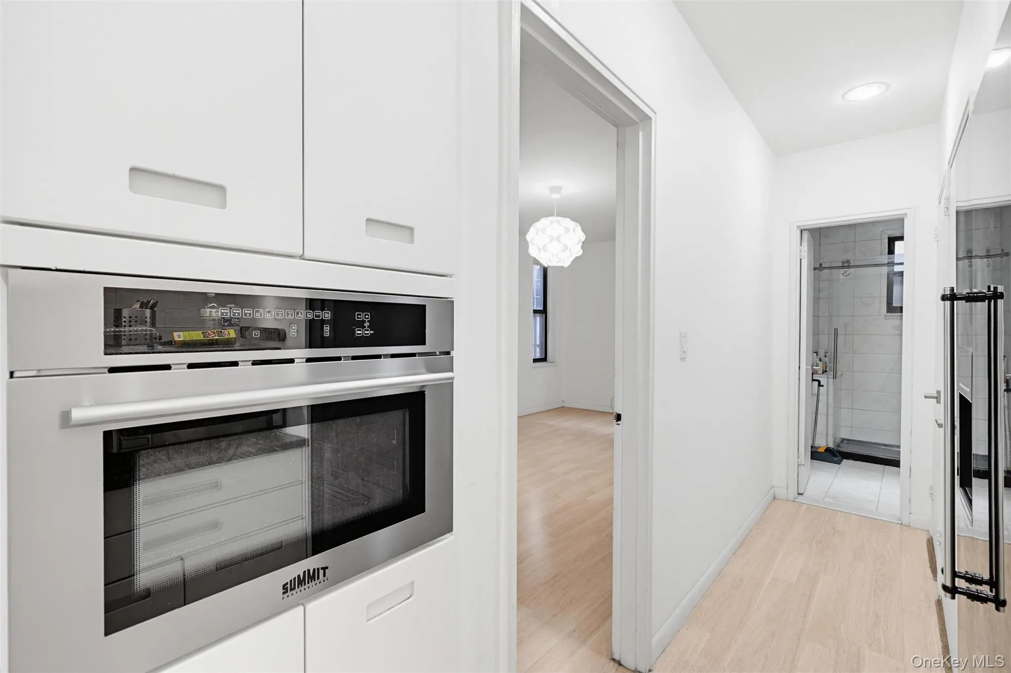 10 Broadway, White Plains, NY, 1 Bedroom Bedrooms, 4 Rooms Rooms,1 BathroomBathrooms,Residential,For Rent,Broadway,0,982539 10 Broadway, White Plains, NY, 1 Bedroom Bedrooms, 4 Rooms Rooms,1 BathroomBathrooms,Residential,For Rent,Broadway,0,982539