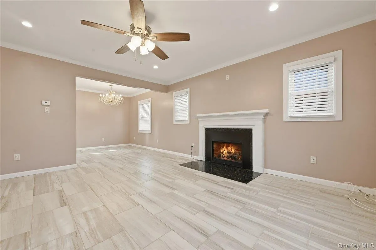 18 Durham Road, North Hempstead, NY, 4 Bedrooms Bedrooms, 8 Rooms Rooms,2 BathroomsBathrooms,Residential Lease,For Rent,Durham,0,982549 18 Durham Road, North Hempstead, NY, 4 Bedrooms Bedrooms, 8 Rooms Rooms,2 BathroomsBathrooms,Residential Lease,For Rent,Durham,0,982549