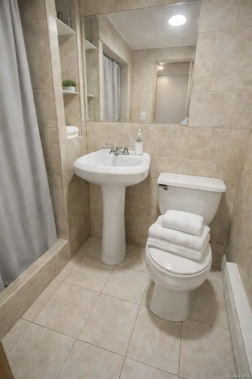 4223 Gunther Avenue, New York, NY, 3 Bedrooms Bedrooms, 13 Rooms Rooms,2 BathroomsBathrooms,Residential,For Rent,Gunther,0,982551 4223 Gunther Avenue, New York, NY, 3 Bedrooms Bedrooms, 13 Rooms Rooms,2 BathroomsBathrooms,Residential,For Rent,Gunther,0,982551