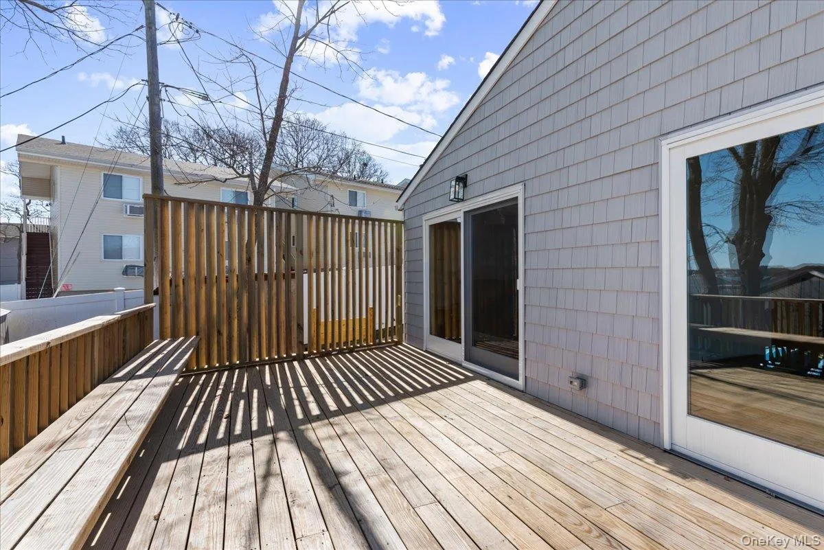 73 Tiana Road, Southampton, NY, 2 Bedrooms Bedrooms, 4 Rooms Rooms,1 BathroomBathrooms,Residential Lease,For Rent,Tiana,0,982558 73 Tiana Road, Southampton, NY, 2 Bedrooms Bedrooms, 4 Rooms Rooms,1 BathroomBathrooms,Residential Lease,For Rent,Tiana,0,982558
