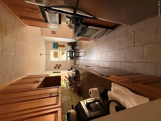 510 Midland Avenue, Yonkers, NY, 1 Bedroom Bedrooms, 4 Rooms Rooms,1 BathroomBathrooms,Residential,For Rent,Midland,0,982563 510 Midland Avenue, Yonkers, NY, 1 Bedroom Bedrooms, 4 Rooms Rooms,1 BathroomBathrooms,Residential,For Rent,Midland,0,982563