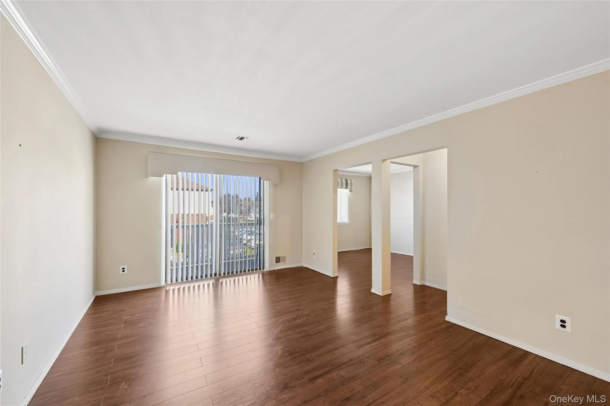 100 Cambridge Drive, Babylon, NY, 2 Bedrooms Bedrooms, 5 Rooms Rooms,2 BathroomsBathrooms,Residential,For Rent,Cambridge,0,982565 100 Cambridge Drive, Babylon, NY, 2 Bedrooms Bedrooms, 5 Rooms Rooms,2 BathroomsBathrooms,Residential,For Rent,Cambridge,0,982565