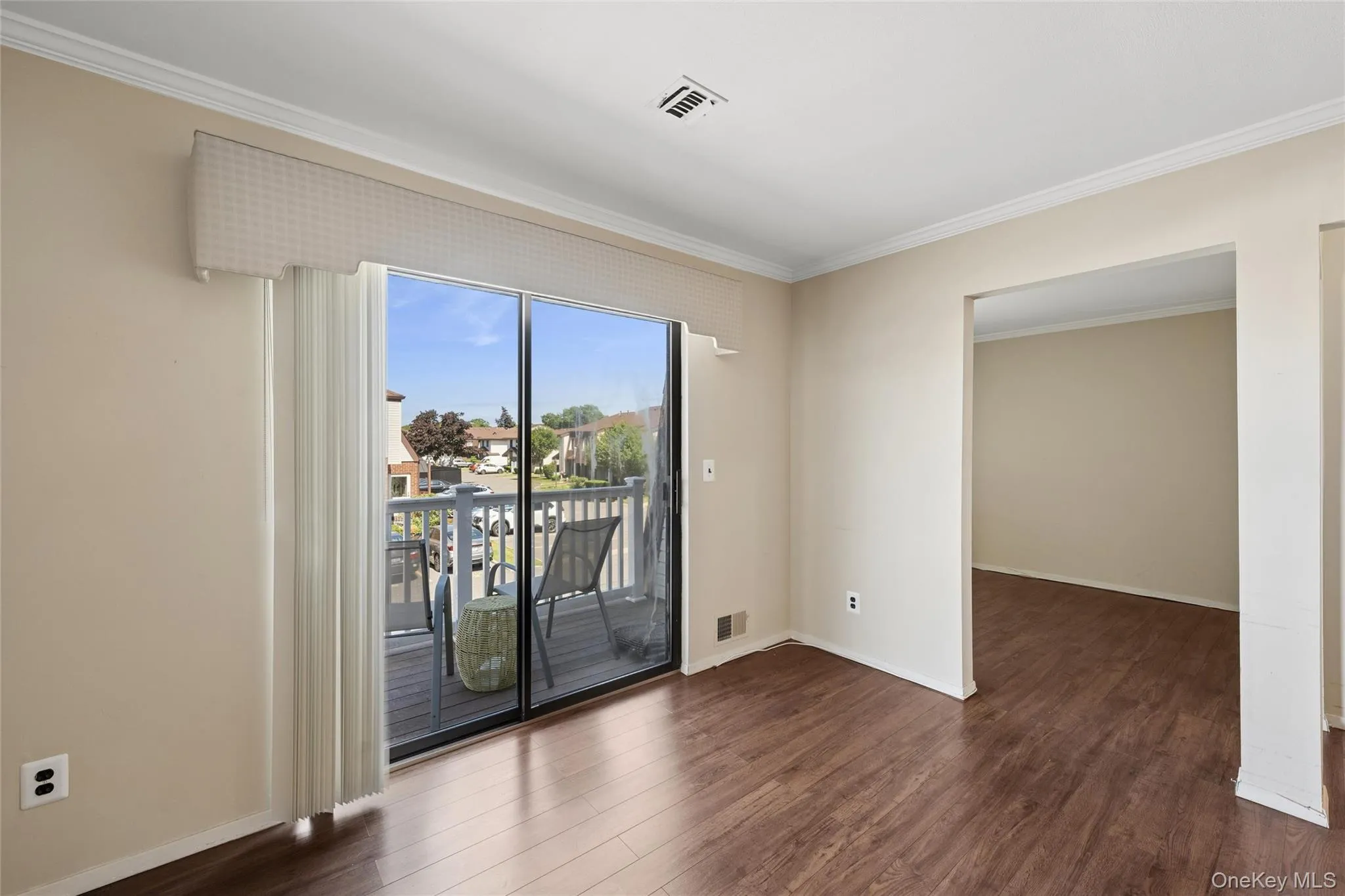 100 Cambridge Drive, Babylon, NY, 2 Bedrooms Bedrooms, 5 Rooms Rooms,2 BathroomsBathrooms,Residential,For Rent,Cambridge,0,982565 100 Cambridge Drive, Babylon, NY, 2 Bedrooms Bedrooms, 5 Rooms Rooms,2 BathroomsBathrooms,Residential,For Rent,Cambridge,0,982565