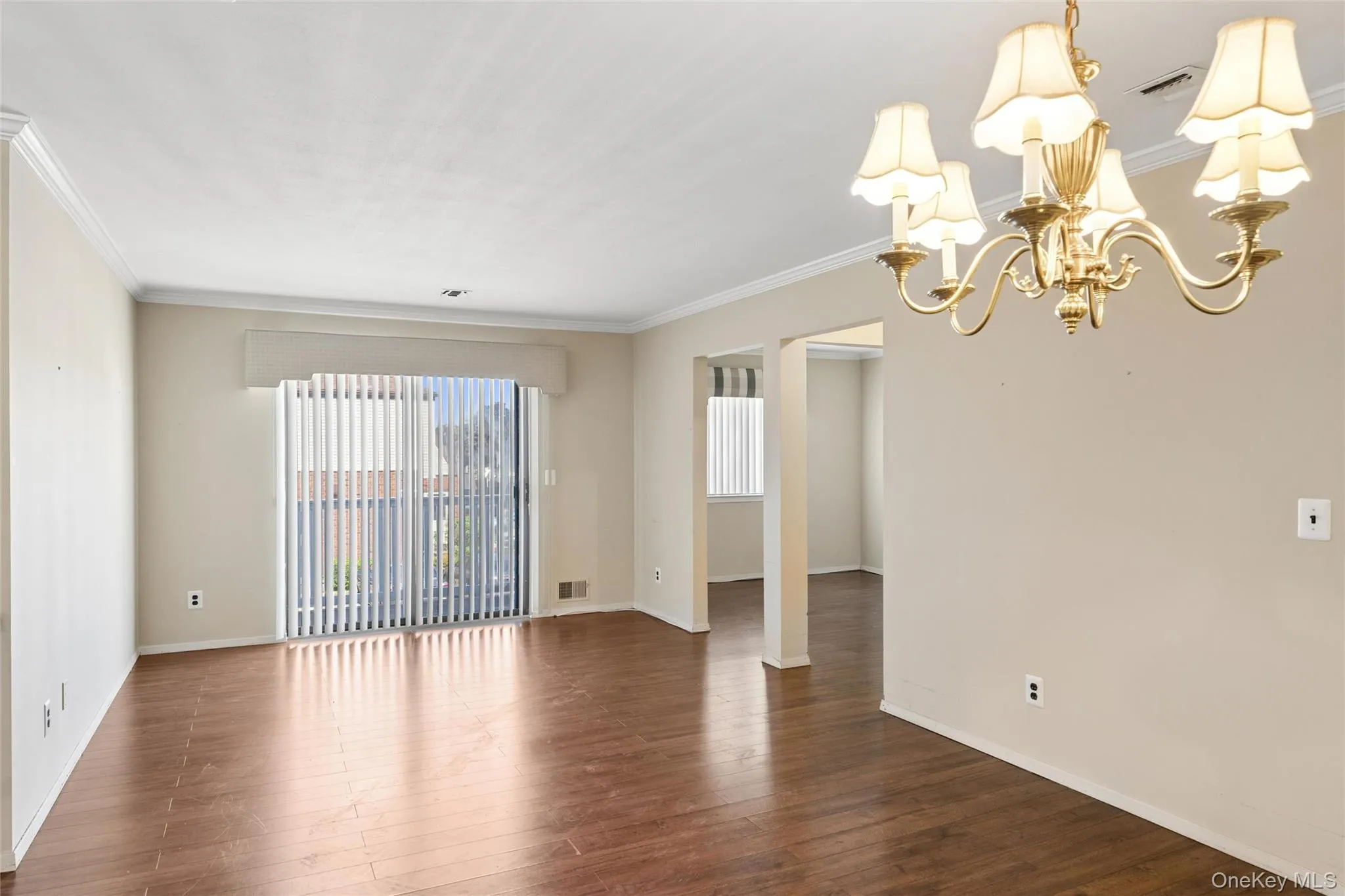 100 Cambridge Drive, Babylon, NY, 2 Bedrooms Bedrooms, 5 Rooms Rooms,2 BathroomsBathrooms,Residential,For Rent,Cambridge,0,982565 100 Cambridge Drive, Babylon, NY, 2 Bedrooms Bedrooms, 5 Rooms Rooms,2 BathroomsBathrooms,Residential,For Rent,Cambridge,0,982565