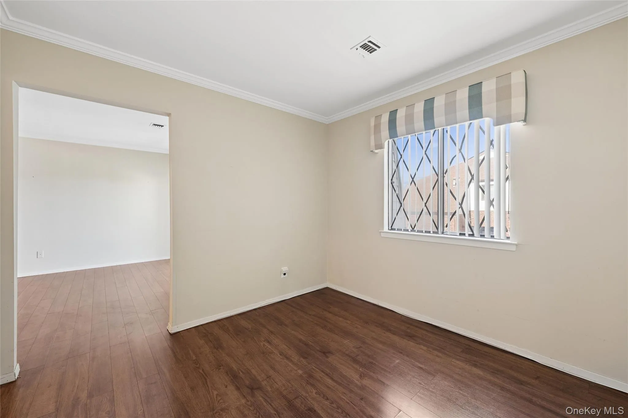 100 Cambridge Drive, Babylon, NY, 2 Bedrooms Bedrooms, 5 Rooms Rooms,2 BathroomsBathrooms,Residential,For Rent,Cambridge,0,982565 100 Cambridge Drive, Babylon, NY, 2 Bedrooms Bedrooms, 5 Rooms Rooms,2 BathroomsBathrooms,Residential,For Rent,Cambridge,0,982565