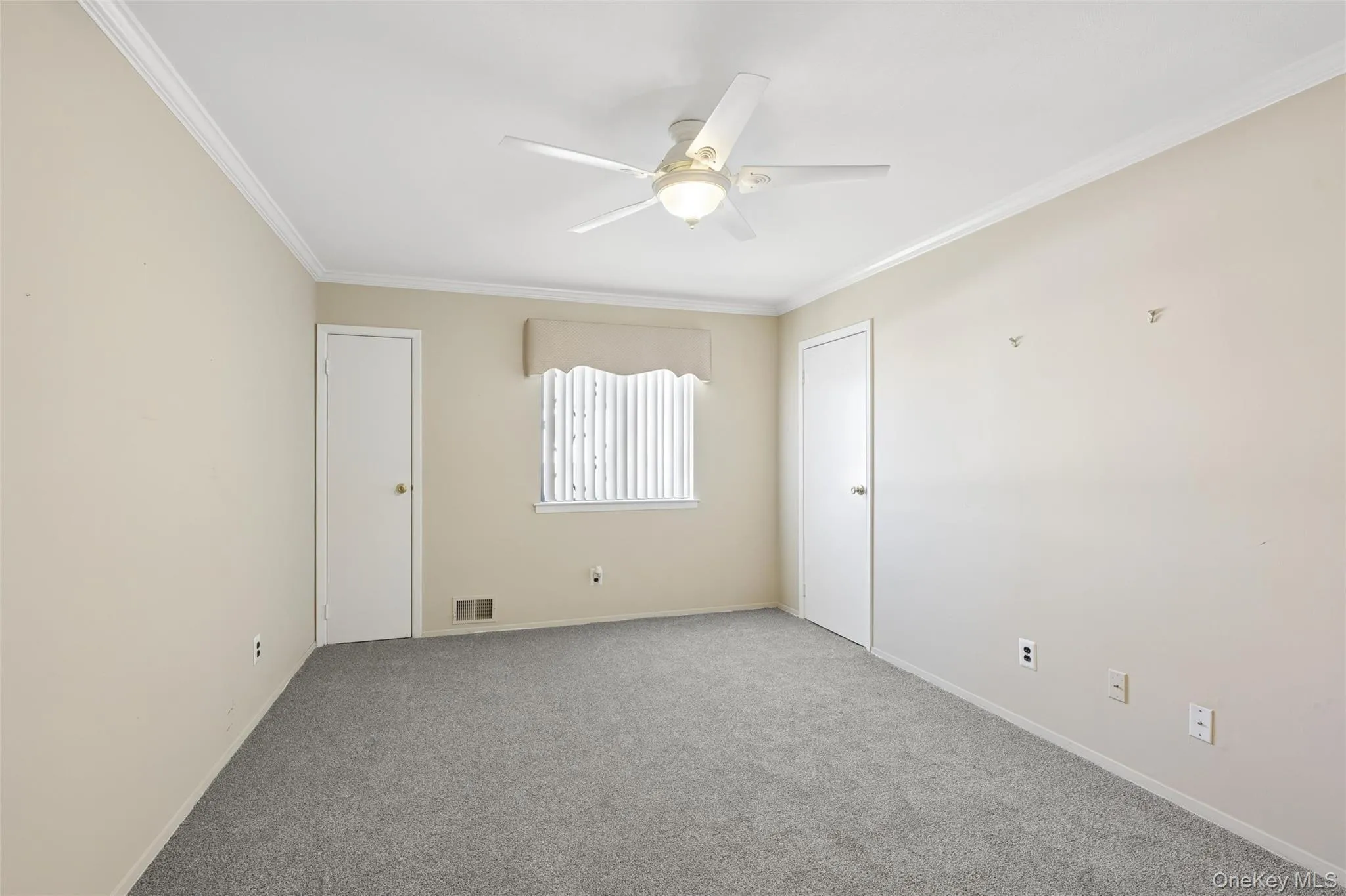 100 Cambridge Drive, Babylon, NY, 2 Bedrooms Bedrooms, 5 Rooms Rooms,2 BathroomsBathrooms,Residential,For Rent,Cambridge,0,982565 100 Cambridge Drive, Babylon, NY, 2 Bedrooms Bedrooms, 5 Rooms Rooms,2 BathroomsBathrooms,Residential,For Rent,Cambridge,0,982565