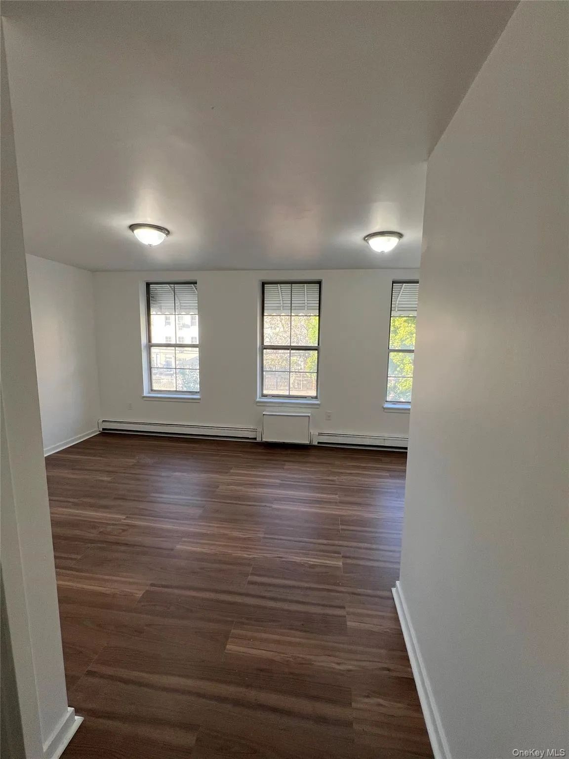 142 175th Street, New York, NY, 3 Bedrooms Bedrooms, 5 Rooms Rooms,1 BathroomBathrooms,Residential Lease,For Rent,175th,0,982575 142 175th Street, New York, NY, 3 Bedrooms Bedrooms, 5 Rooms Rooms,1 BathroomBathrooms,Residential Lease,For Rent,175th,0,982575