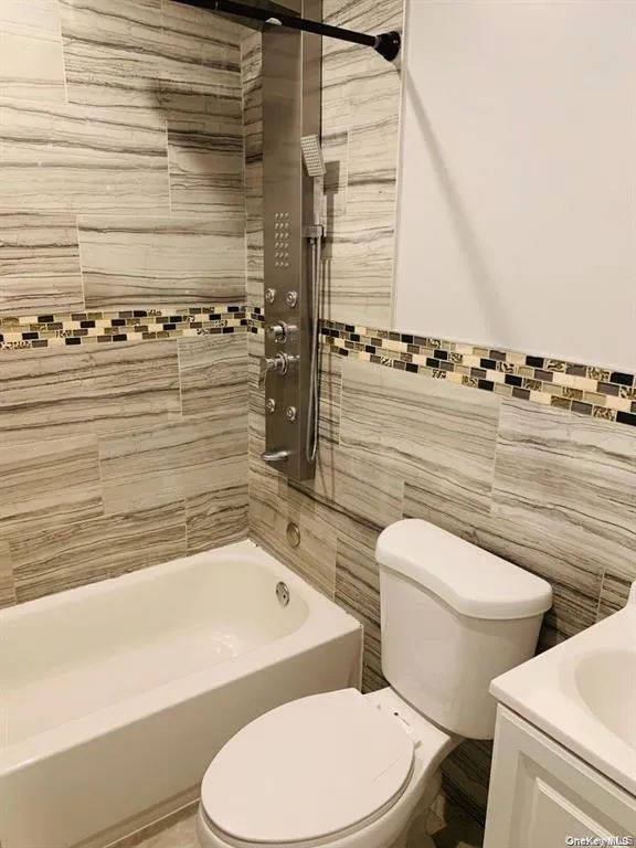 23 Ginny Lane, Oyster Bay, NY, 5 Bedrooms Bedrooms, 10 Rooms Rooms,2 BathroomsBathrooms,Residential Lease,For Rent,Ginny,0,982578 23 Ginny Lane, Oyster Bay, NY, 5 Bedrooms Bedrooms, 10 Rooms Rooms,2 BathroomsBathrooms,Residential Lease,For Rent,Ginny,0,982578