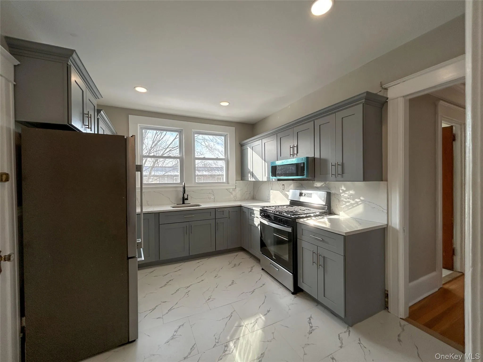 51 Park Avenue, Poughkeepsie (town), NY, 3 Bedrooms Bedrooms, 7 Rooms Rooms,1 BathroomBathrooms,Residential Lease,For Rent,Park,0,982588 51 Park Avenue, Poughkeepsie (town), NY, 3 Bedrooms Bedrooms, 7 Rooms Rooms,1 BathroomBathrooms,Residential Lease,For Rent,Park,0,982588