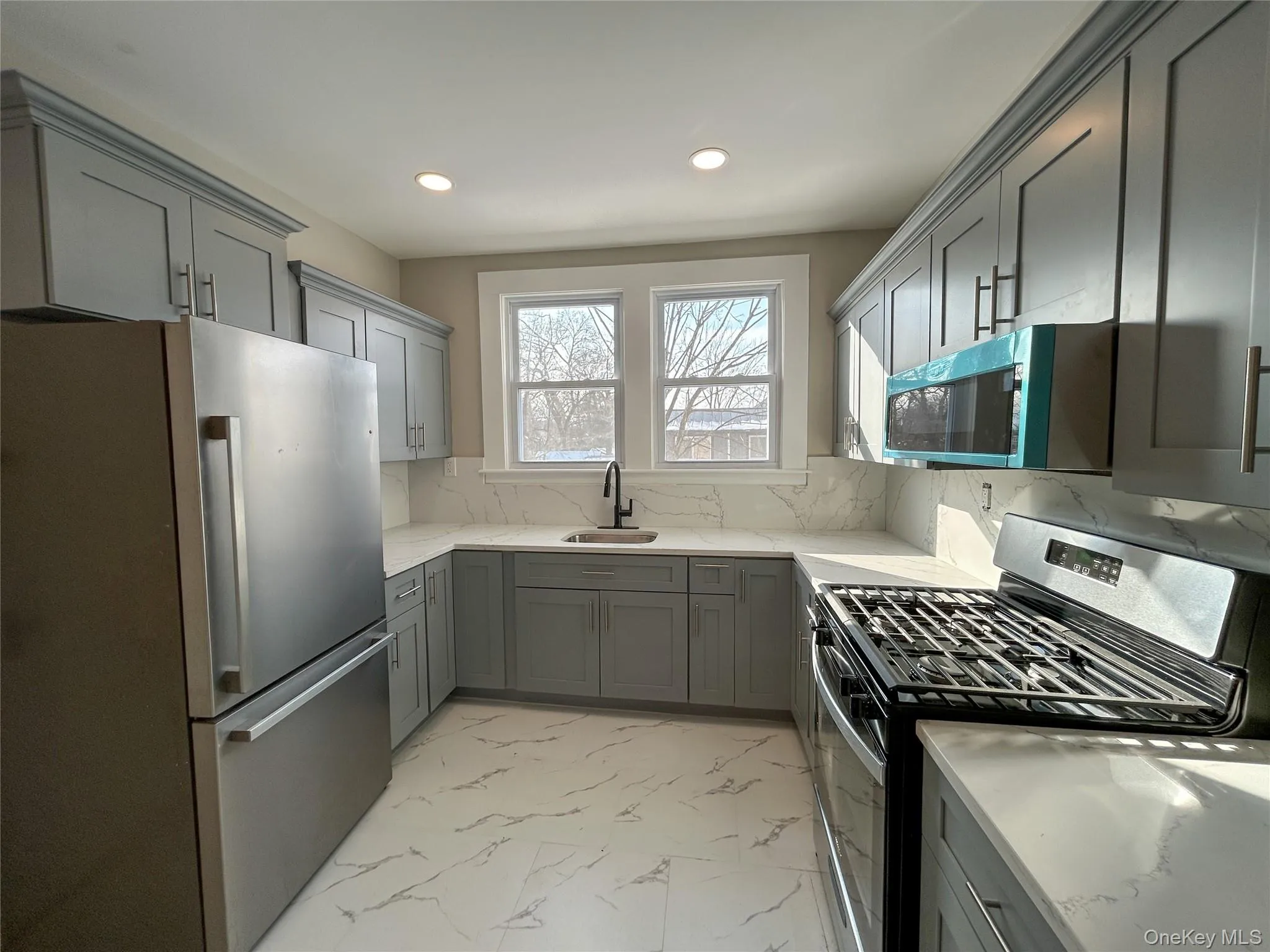 51 Park Avenue, Poughkeepsie (town), NY, 3 Bedrooms Bedrooms, 7 Rooms Rooms,1 BathroomBathrooms,Residential Lease,For Rent,Park,0,982588 51 Park Avenue, Poughkeepsie (town), NY, 3 Bedrooms Bedrooms, 7 Rooms Rooms,1 BathroomBathrooms,Residential Lease,For Rent,Park,0,982588