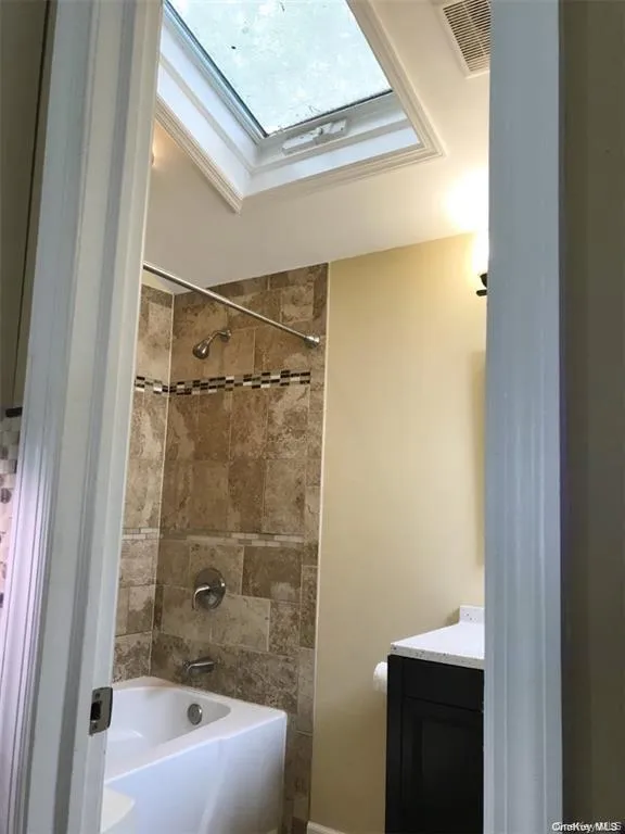 175 Richmond Boulevard, Islip, NY, 2 Bedrooms Bedrooms, 5 Rooms Rooms,2 BathroomsBathrooms,Residential Lease,For Rent,Richmond,0,982609 175 Richmond Boulevard, Islip, NY, 2 Bedrooms Bedrooms, 5 Rooms Rooms,2 BathroomsBathrooms,Residential Lease,For Rent,Richmond,0,982609