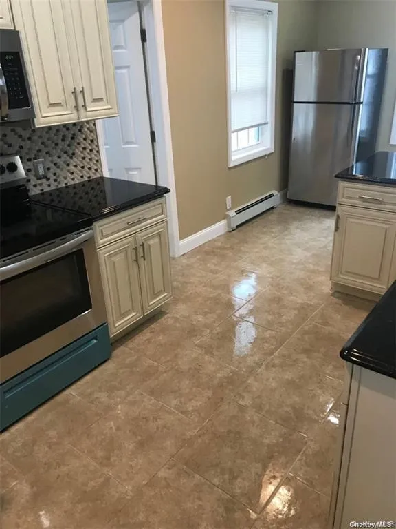 175 Richmond Boulevard, Islip, NY, 2 Bedrooms Bedrooms, 5 Rooms Rooms,2 BathroomsBathrooms,Residential Lease,For Rent,Richmond,0,982609 175 Richmond Boulevard, Islip, NY, 2 Bedrooms Bedrooms, 5 Rooms Rooms,2 BathroomsBathrooms,Residential Lease,For Rent,Richmond,0,982609