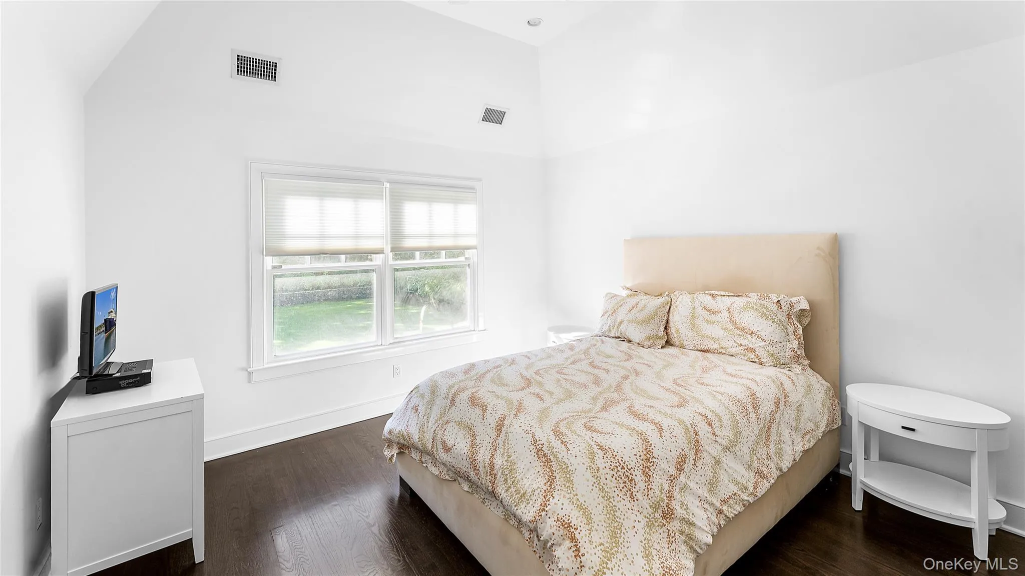 Third ensuite bedroom Third ensuite bedroom