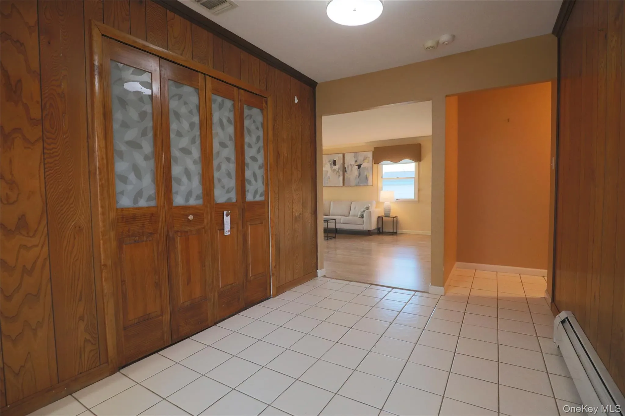 18 Strathmore Village Drive, Brookhaven, NY, 3 Bedrooms Bedrooms, 8 Rooms Rooms,2 BathroomsBathrooms,Residential Lease,For Rent,Strathmore Village,0,982630 18 Strathmore Village Drive, Brookhaven, NY, 3 Bedrooms Bedrooms, 8 Rooms Rooms,2 BathroomsBathrooms,Residential Lease,For Rent,Strathmore Village,0,982630