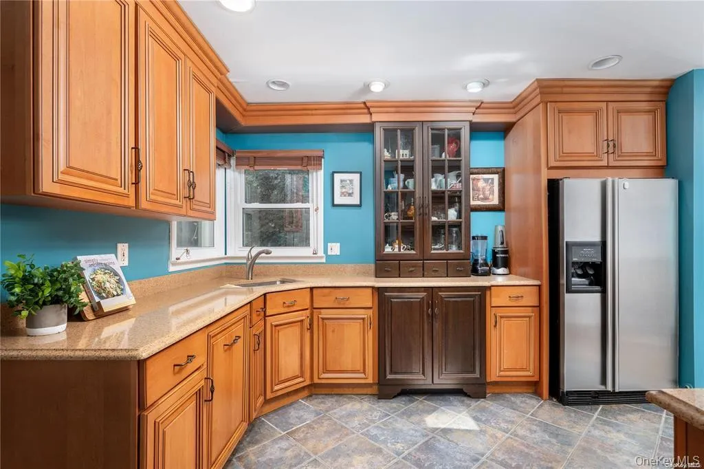 107 Red Oak Court, Brookhaven, NY, 4 Bedrooms Bedrooms, 9 Rooms Rooms,2 BathroomsBathrooms,Residential,For Rent,Red Oak,0,982631 107 Red Oak Court, Brookhaven, NY, 4 Bedrooms Bedrooms, 9 Rooms Rooms,2 BathroomsBathrooms,Residential,For Rent,Red Oak,0,982631