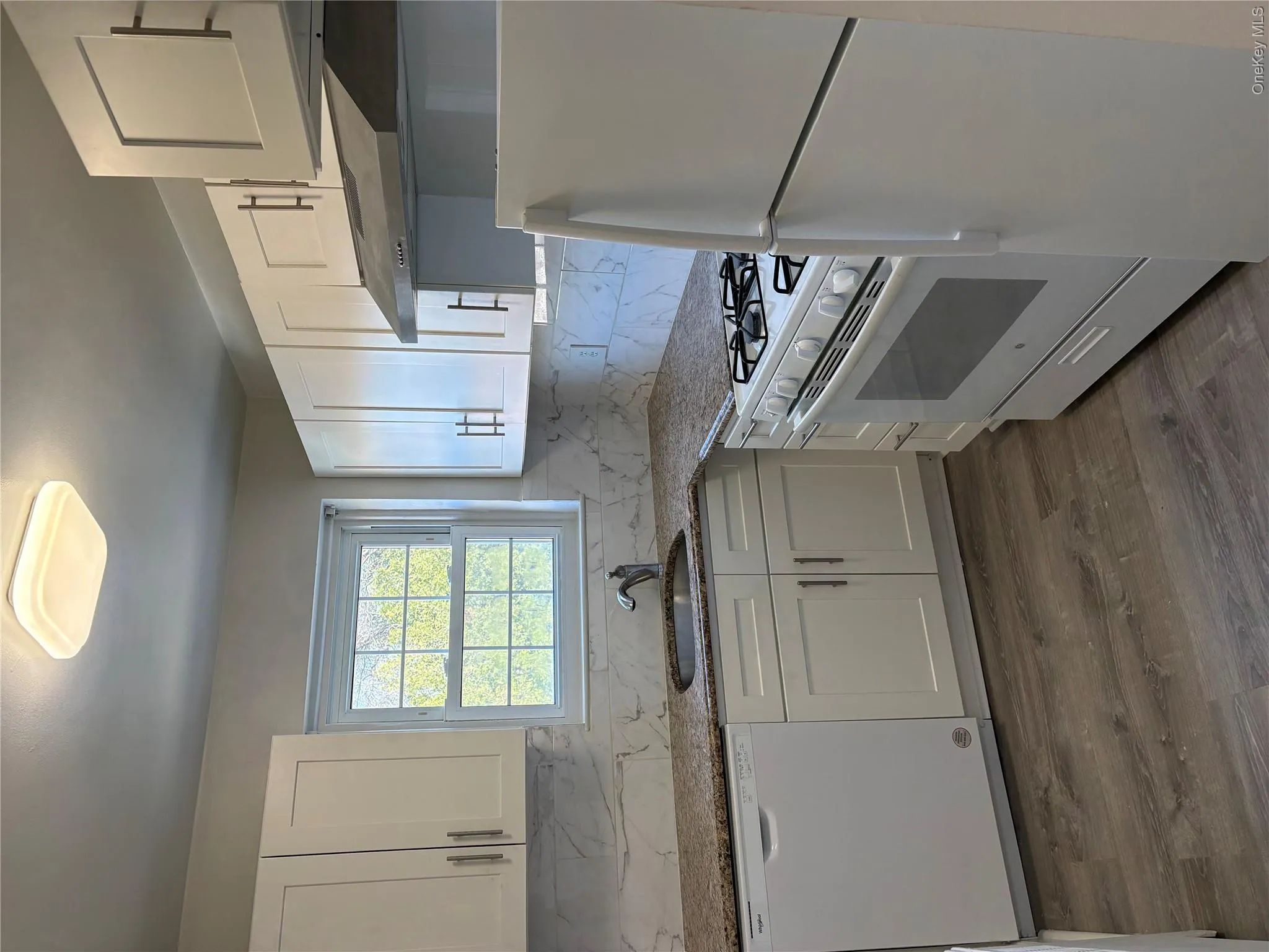 182 Unit #B5 Brook Street, Scarsdale, NY, 2 Bedrooms Bedrooms, 6 Rooms Rooms,1 BathroomBathrooms,Residential Lease,For Rent,Brook,0,982637 182 Unit #B5 Brook Street, Scarsdale, NY, 2 Bedrooms Bedrooms, 6 Rooms Rooms,1 BathroomBathrooms,Residential Lease,For Rent,Brook,0,982637