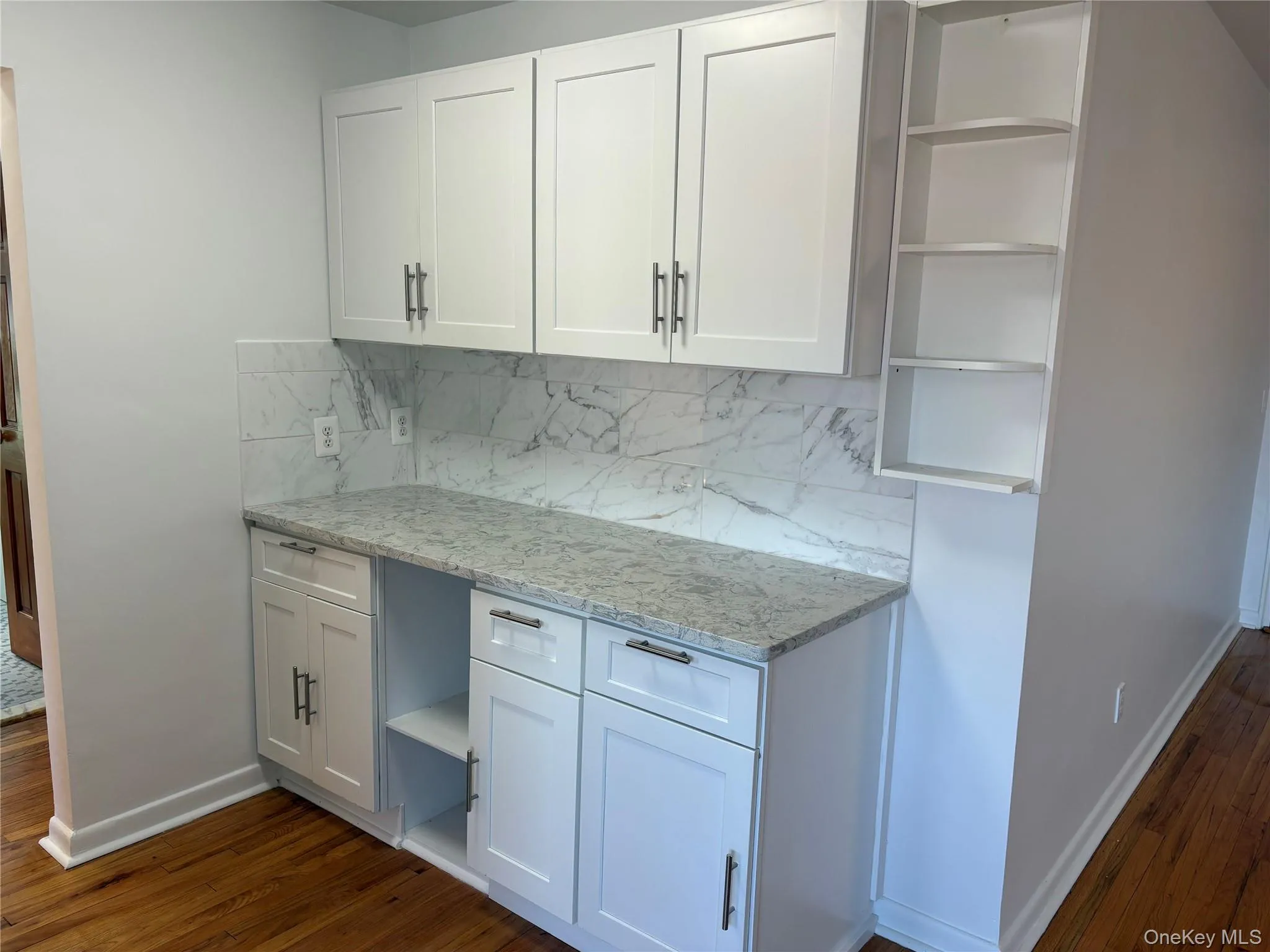 182 Unit #B5 Brook Street, Scarsdale, NY, 2 Bedrooms Bedrooms, 6 Rooms Rooms,1 BathroomBathrooms,Residential Lease,For Rent,Brook,0,982637 182 Unit #B5 Brook Street, Scarsdale, NY, 2 Bedrooms Bedrooms, 6 Rooms Rooms,1 BathroomBathrooms,Residential Lease,For Rent,Brook,0,982637