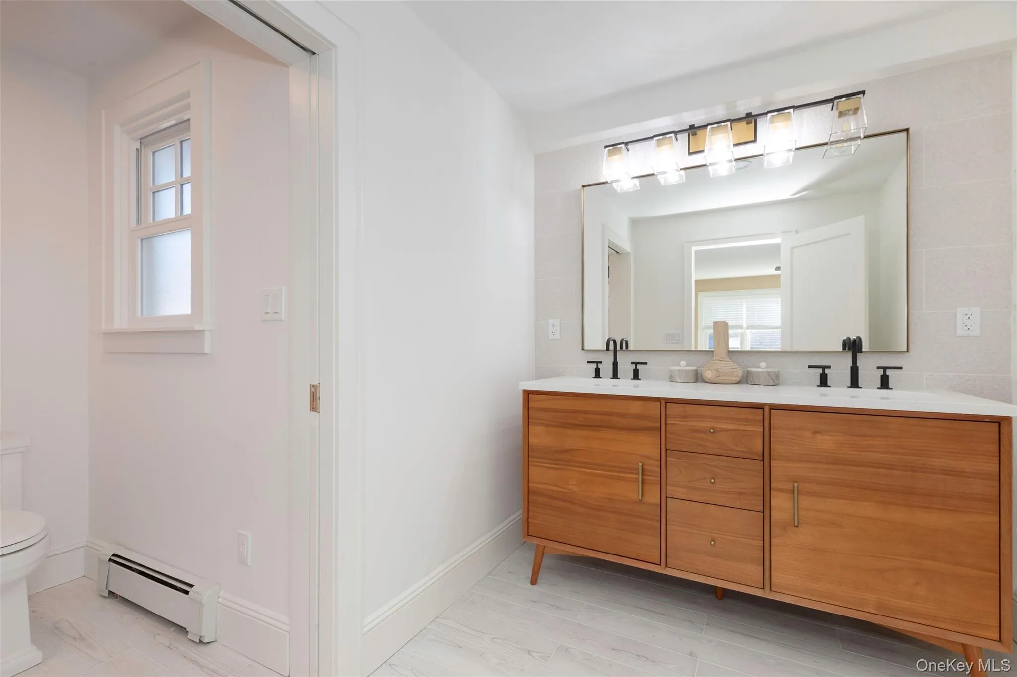 211 Bowne Street, New York, NY, 4 Bedrooms Bedrooms, 9 Rooms Rooms,2 BathroomsBathrooms,Residential,For Rent,Bowne,0,982638 211 Bowne Street, New York, NY, 4 Bedrooms Bedrooms, 9 Rooms Rooms,2 BathroomsBathrooms,Residential,For Rent,Bowne,0,982638