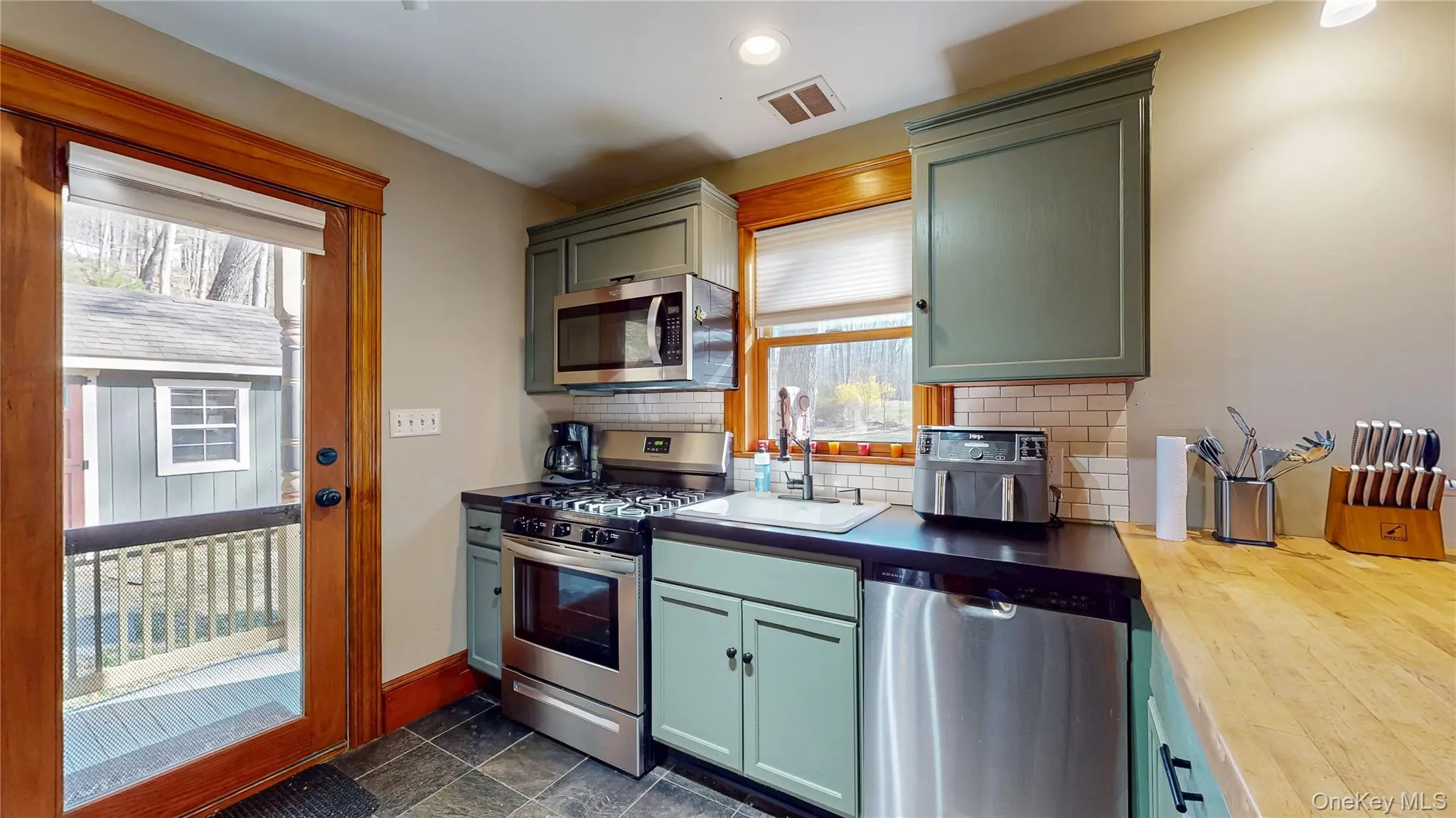 1193 South Road, Mamakating, NY, 2 Bedrooms Bedrooms, 6 Rooms Rooms,1 BathroomBathrooms,Residential,For Rent,South,0,982652 1193 South Road, Mamakating, NY, 2 Bedrooms Bedrooms, 6 Rooms Rooms,1 BathroomBathrooms,Residential,For Rent,South,0,982652