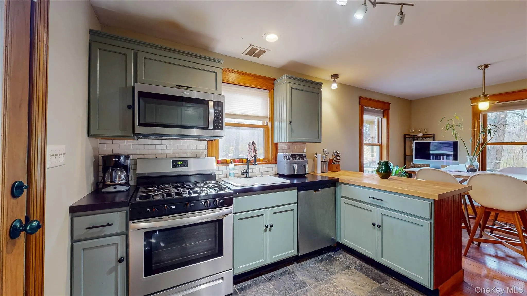 1193 South Road, Mamakating, NY, 2 Bedrooms Bedrooms, 6 Rooms Rooms,1 BathroomBathrooms,Residential,For Rent,South,0,982652 1193 South Road, Mamakating, NY, 2 Bedrooms Bedrooms, 6 Rooms Rooms,1 BathroomBathrooms,Residential,For Rent,South,0,982652