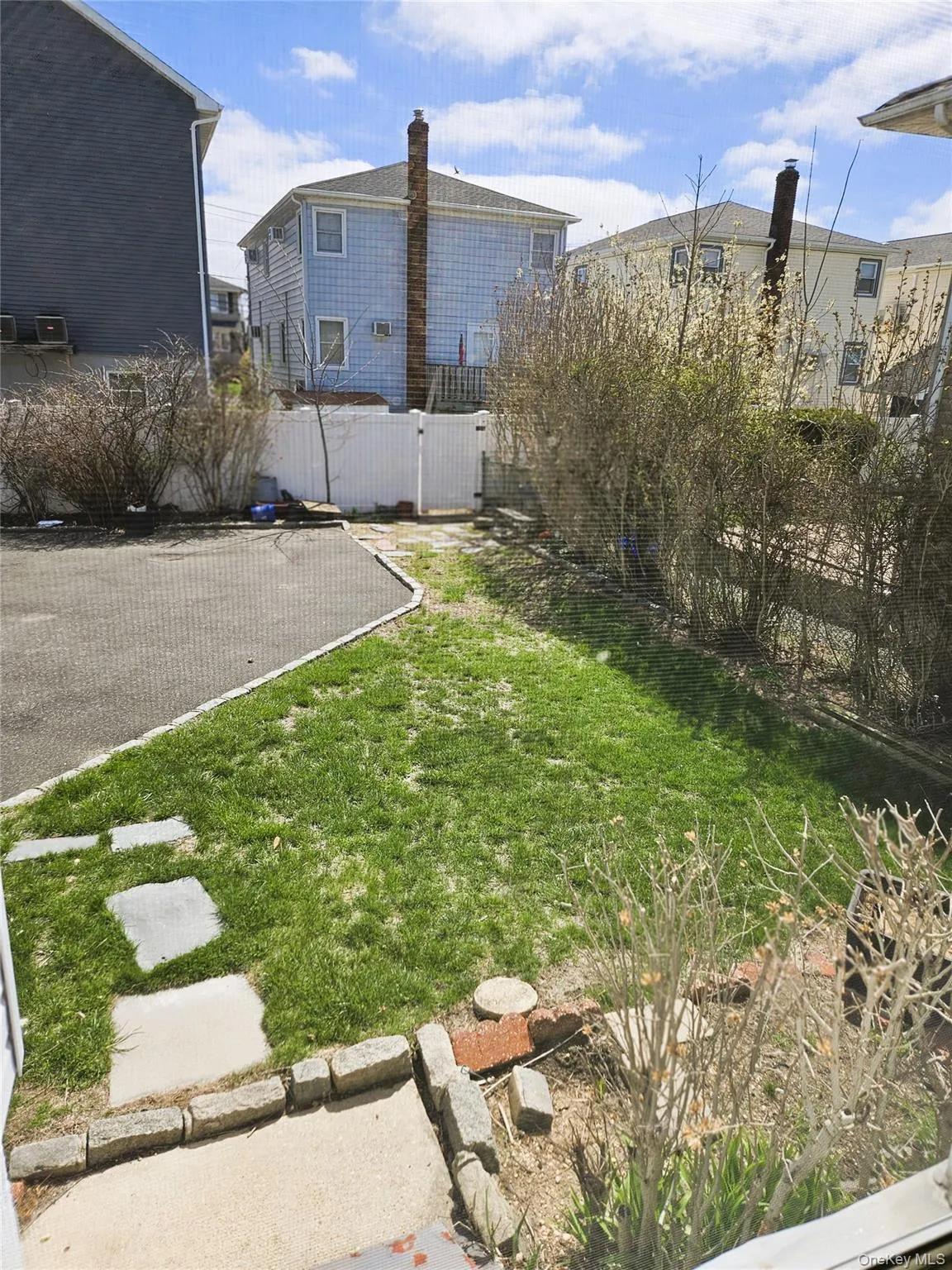 56 4th Avenue, Hempstead, NY, 1 Bedroom Bedrooms, 3 Rooms Rooms,1 BathroomBathrooms,Residential Lease,For Rent,4th,0,982658 56 4th Avenue, Hempstead, NY, 1 Bedroom Bedrooms, 3 Rooms Rooms,1 BathroomBathrooms,Residential Lease,For Rent,4th,0,982658