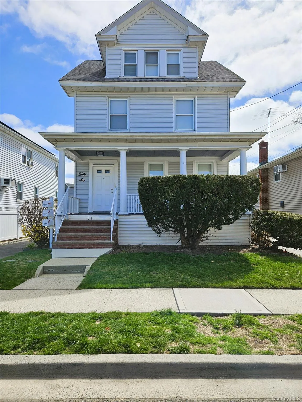 56 4th Avenue, Hempstead, NY, 1 Bedroom Bedrooms, 3 Rooms Rooms,1 BathroomBathrooms,Residential Lease,For Rent,4th,0,982658 56 4th Avenue, Hempstead, NY, 1 Bedroom Bedrooms, 3 Rooms Rooms,1 BathroomBathrooms,Residential Lease,For Rent,4th,0,982658