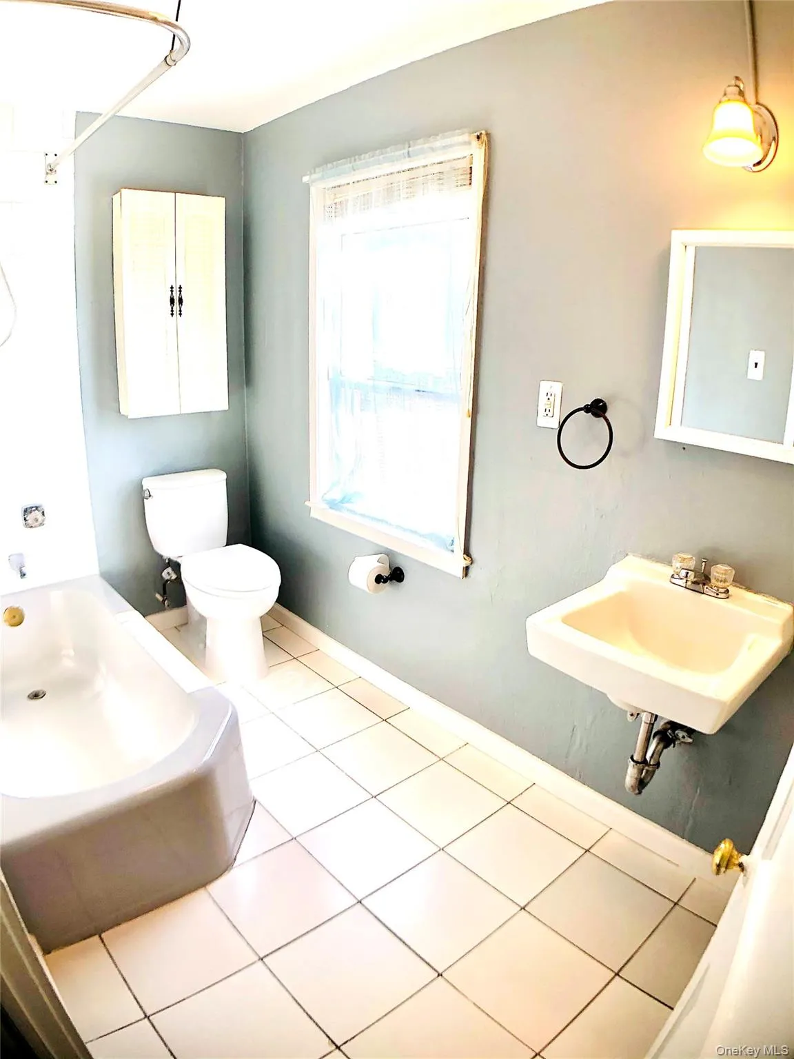 Full bath with shower Full bath with shower