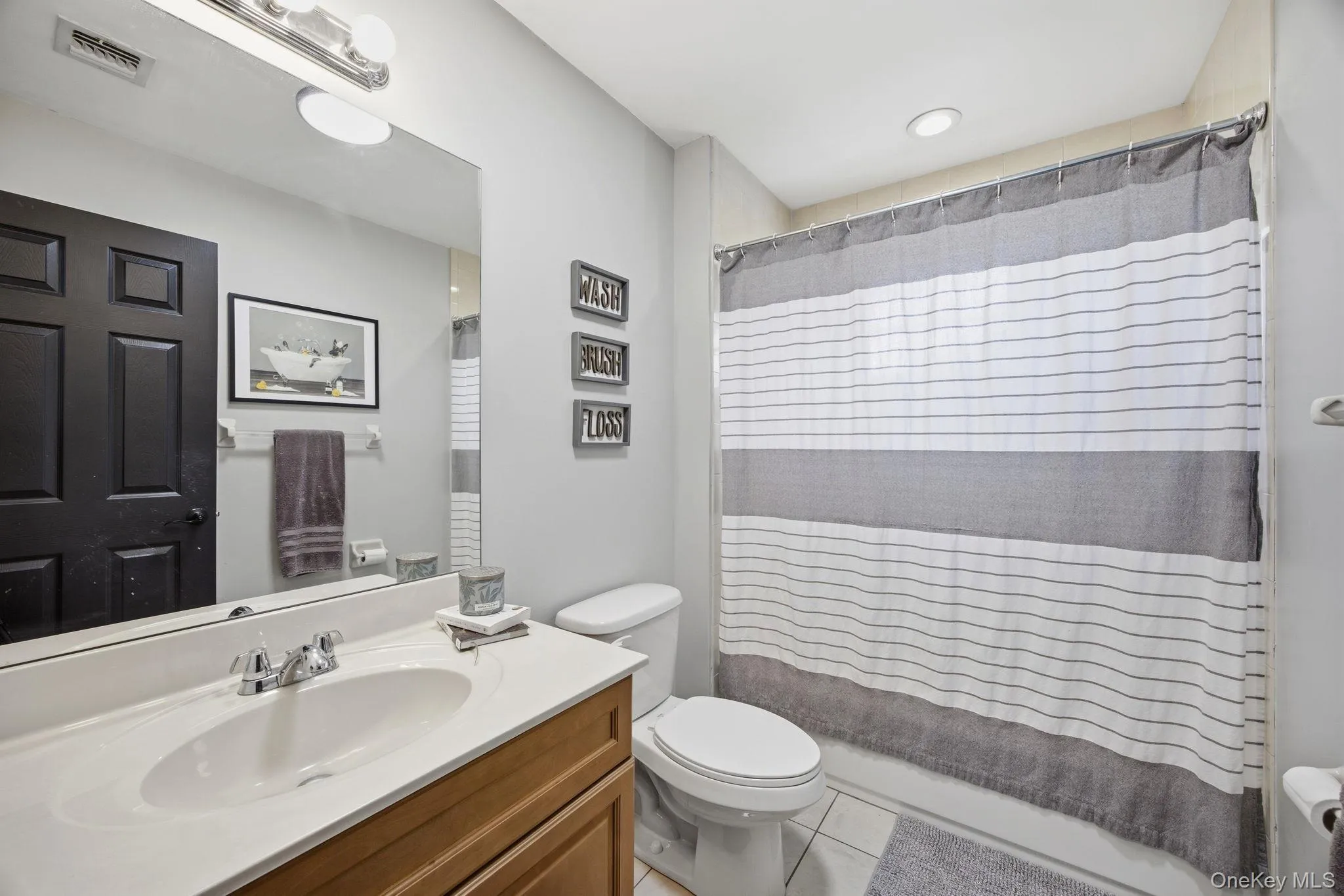 18 Valley View Road, Goshen, NY, 4 Bedrooms Bedrooms, 12 Rooms Rooms,2 BathroomsBathrooms,Residential,For Rent,Valley View,0,982665 18 Valley View Road, Goshen, NY, 4 Bedrooms Bedrooms, 12 Rooms Rooms,2 BathroomsBathrooms,Residential,For Rent,Valley View,0,982665