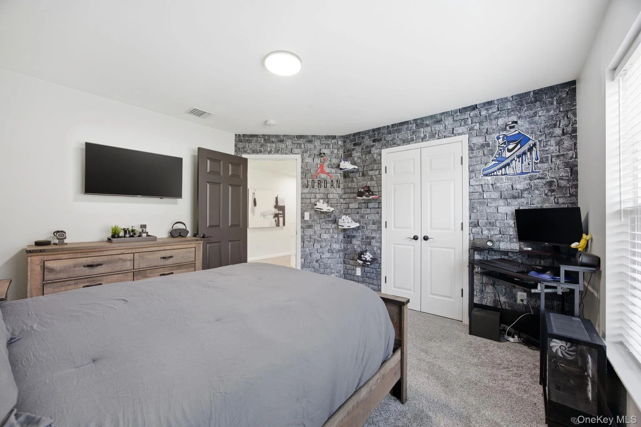 18 Valley View Road, Goshen, NY, 4 Bedrooms Bedrooms, 12 Rooms Rooms,2 BathroomsBathrooms,Residential,For Rent,Valley View,0,982665 18 Valley View Road, Goshen, NY, 4 Bedrooms Bedrooms, 12 Rooms Rooms,2 BathroomsBathrooms,Residential,For Rent,Valley View,0,982665