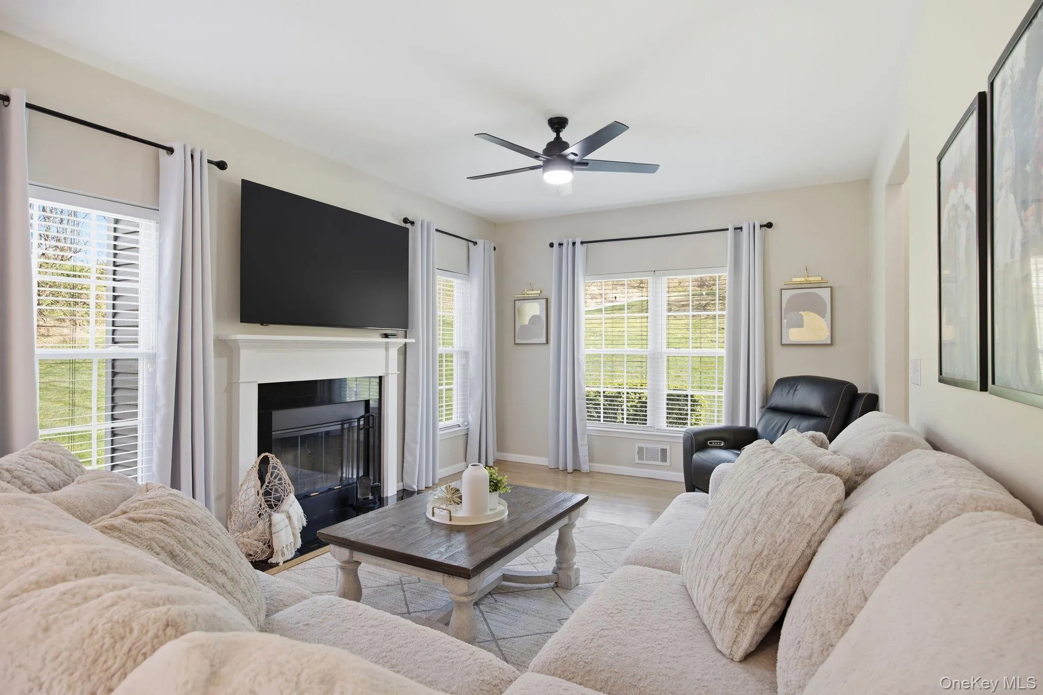18 Valley View Road, Goshen, NY, 4 Bedrooms Bedrooms, 12 Rooms Rooms,2 BathroomsBathrooms,Residential,For Rent,Valley View,0,982665 18 Valley View Road, Goshen, NY, 4 Bedrooms Bedrooms, 12 Rooms Rooms,2 BathroomsBathrooms,Residential,For Rent,Valley View,0,982665