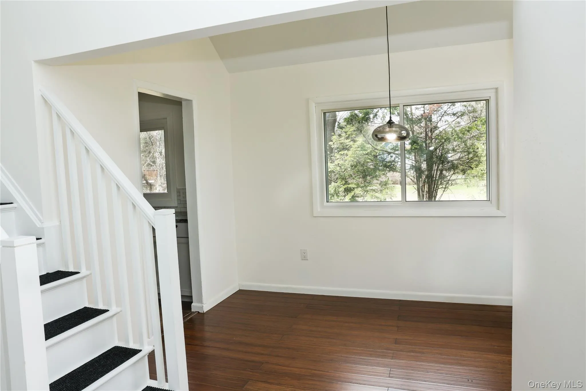 3675 Old Yorktown Road, Yorktown, NY, 2 Bedrooms Bedrooms, 5 Rooms Rooms,1 BathroomBathrooms,Residential Lease,For Rent,Old Yorktown,0,982669 3675 Old Yorktown Road, Yorktown, NY, 2 Bedrooms Bedrooms, 5 Rooms Rooms,1 BathroomBathrooms,Residential Lease,For Rent,Old Yorktown,0,982669