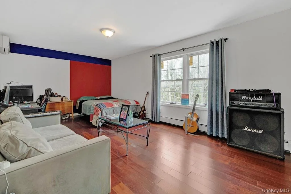75 Airmont Road, Ramapo, NY, 4 Bedrooms Bedrooms, 10 Rooms Rooms,3 BathroomsBathrooms,Residential,For Rent,Airmont,0,982673 75 Airmont Road, Ramapo, NY, 4 Bedrooms Bedrooms, 10 Rooms Rooms,3 BathroomsBathrooms,Residential,For Rent,Airmont,0,982673