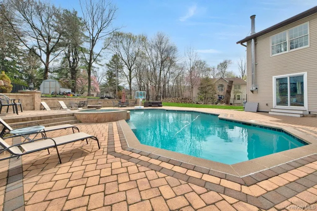 75 Airmont Road, Ramapo, NY, 4 Bedrooms Bedrooms, 10 Rooms Rooms,3 BathroomsBathrooms,Residential,For Rent,Airmont,0,982673 75 Airmont Road, Ramapo, NY, 4 Bedrooms Bedrooms, 10 Rooms Rooms,3 BathroomsBathrooms,Residential,For Rent,Airmont,0,982673