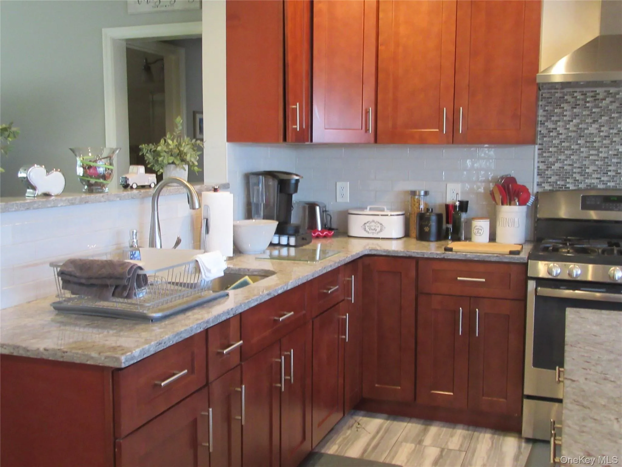 28 Laurel Trail, Blooming Grove, NY, 3 Bedrooms Bedrooms, 5 Rooms Rooms,1 BathroomBathrooms,Residential,For Rent,Laurel,0,982684 28 Laurel Trail, Blooming Grove, NY, 3 Bedrooms Bedrooms, 5 Rooms Rooms,1 BathroomBathrooms,Residential,For Rent,Laurel,0,982684