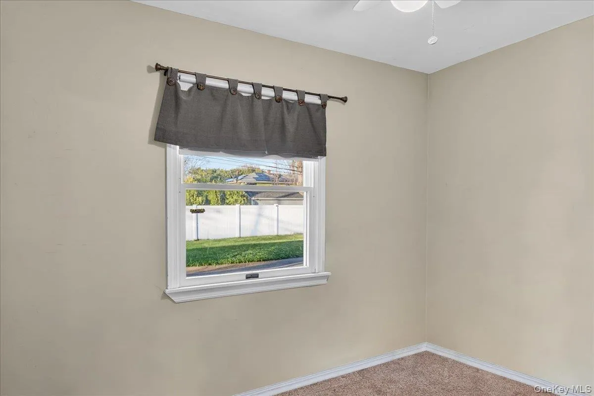 2 Pike Street, Brookhaven, NY, 3 Bedrooms Bedrooms, 5 Rooms Rooms,1 BathroomBathrooms,Residential,For Rent,Pike,0,982688 2 Pike Street, Brookhaven, NY, 3 Bedrooms Bedrooms, 5 Rooms Rooms,1 BathroomBathrooms,Residential,For Rent,Pike,0,982688