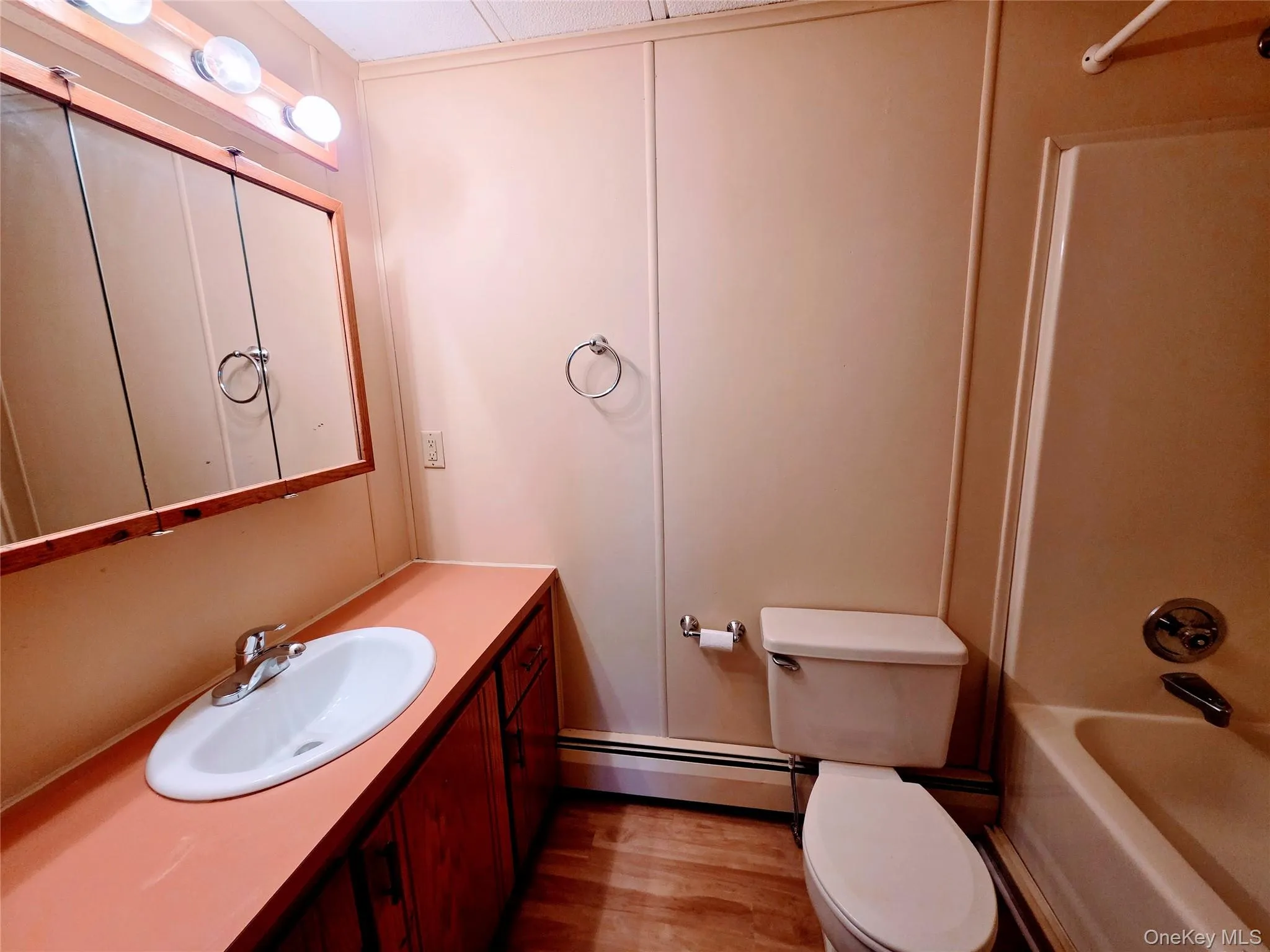 6 Short Lane, Hyde Park, NY, 2 Bedrooms Bedrooms, 5 Rooms Rooms,2 BathroomsBathrooms,Residential Sale,For Rent,Short,0,982689 6 Short Lane, Hyde Park, NY, 2 Bedrooms Bedrooms, 5 Rooms Rooms,2 BathroomsBathrooms,Residential Sale,For Rent,Short,0,982689