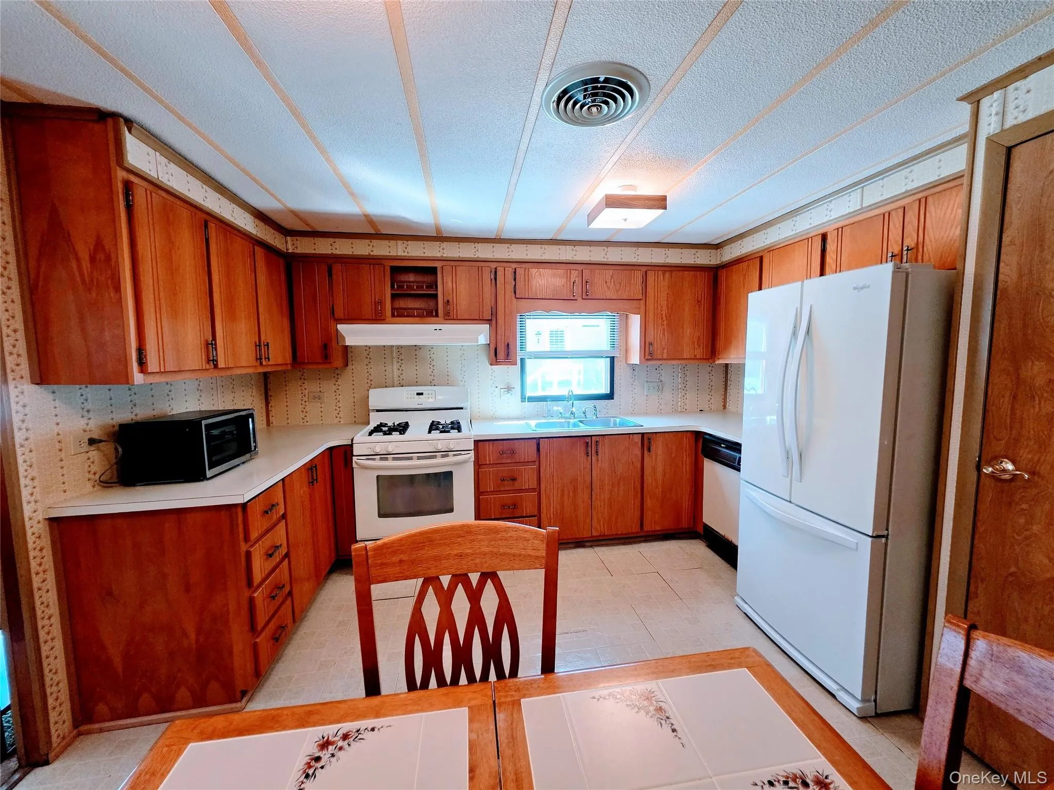 6 Short Lane, Hyde Park, NY, 2 Bedrooms Bedrooms, 5 Rooms Rooms,2 BathroomsBathrooms,Residential Sale,For Rent,Short,0,982689 6 Short Lane, Hyde Park, NY, 2 Bedrooms Bedrooms, 5 Rooms Rooms,2 BathroomsBathrooms,Residential Sale,For Rent,Short,0,982689