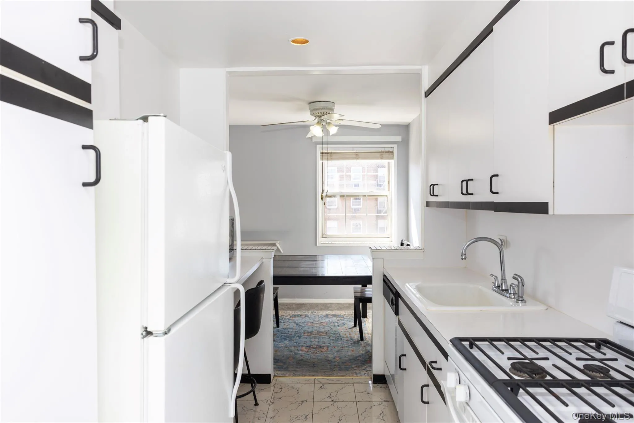 84-39 153rd Avenue, New York, NY, 1 Bedroom Bedrooms, 4 Rooms Rooms,1 BathroomBathrooms,Residential Lease,For Rent,153rd,0,982692 84-39 153rd Avenue, New York, NY, 1 Bedroom Bedrooms, 4 Rooms Rooms,1 BathroomBathrooms,Residential Lease,For Rent,153rd,0,982692