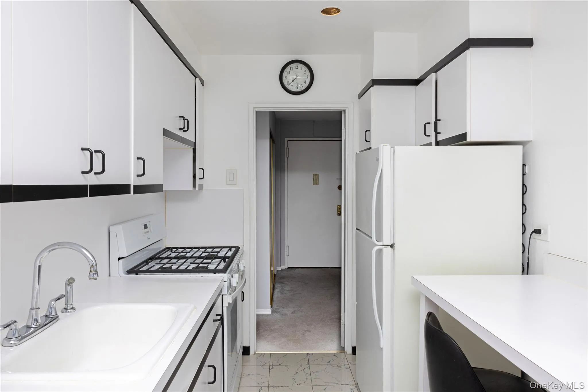 84-39 153rd Avenue, New York, NY, 1 Bedroom Bedrooms, 4 Rooms Rooms,1 BathroomBathrooms,Residential Lease,For Rent,153rd,0,982692 84-39 153rd Avenue, New York, NY, 1 Bedroom Bedrooms, 4 Rooms Rooms,1 BathroomBathrooms,Residential Lease,For Rent,153rd,0,982692