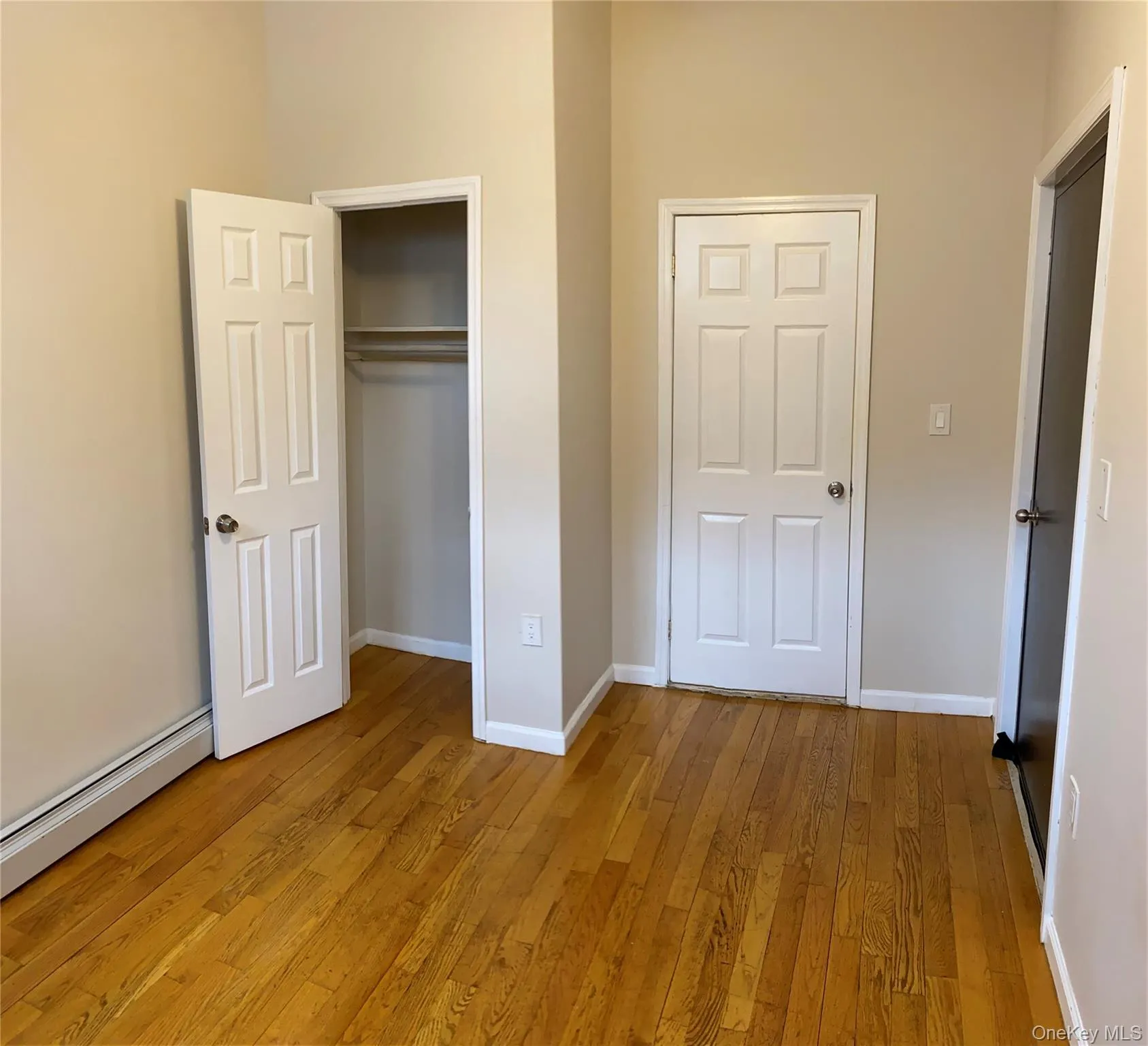 1823 Menahan Street, New York, NY, 2 Bedrooms Bedrooms, 6 Rooms Rooms,1 BathroomBathrooms,Residential Lease,For Rent,Menahan,0,982697 1823 Menahan Street, New York, NY, 2 Bedrooms Bedrooms, 6 Rooms Rooms,1 BathroomBathrooms,Residential Lease,For Rent,Menahan,0,982697