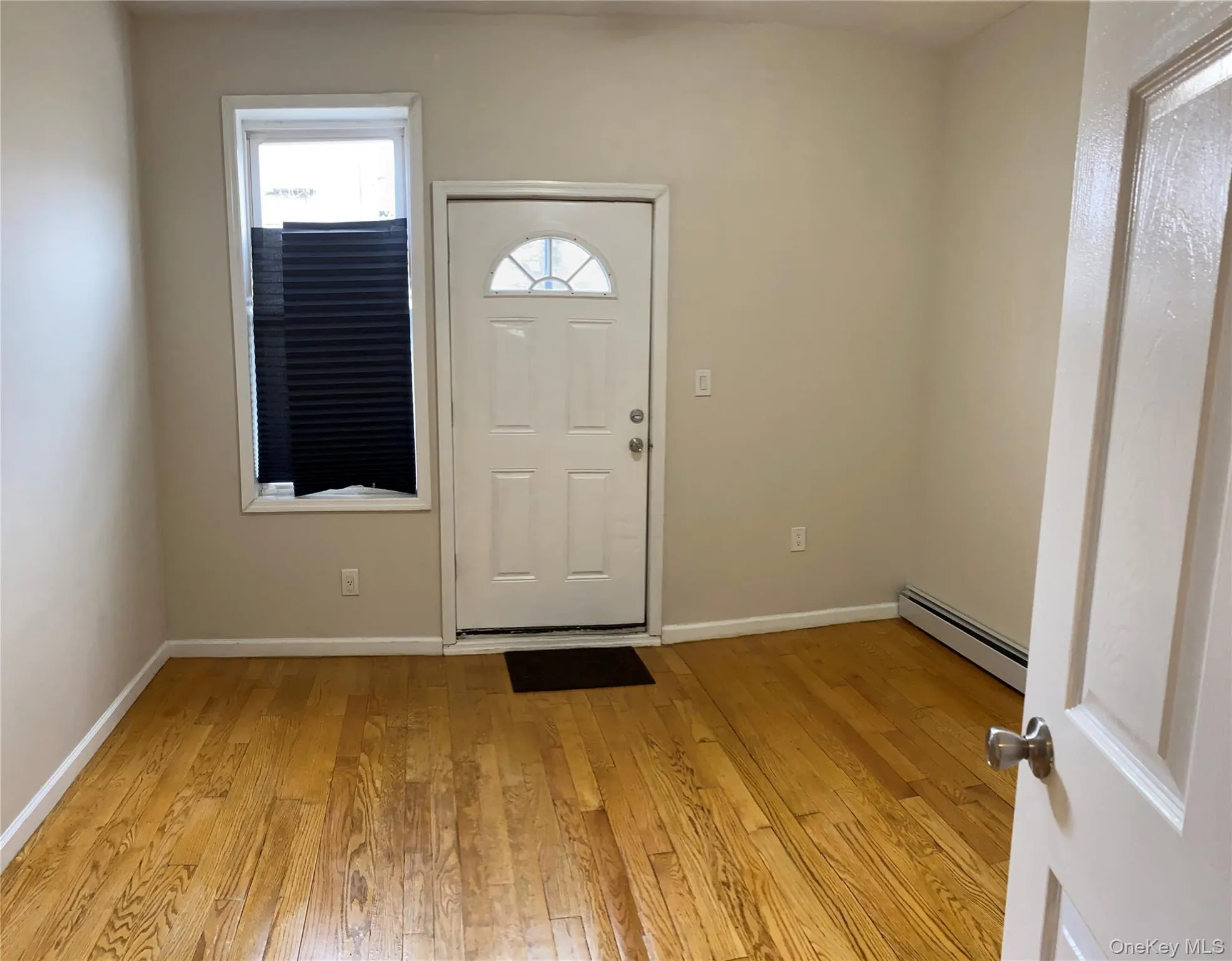 1823 Menahan Street, New York, NY, 2 Bedrooms Bedrooms, 6 Rooms Rooms,1 BathroomBathrooms,Residential Lease,For Rent,Menahan,0,982697 1823 Menahan Street, New York, NY, 2 Bedrooms Bedrooms, 6 Rooms Rooms,1 BathroomBathrooms,Residential Lease,For Rent,Menahan,0,982697