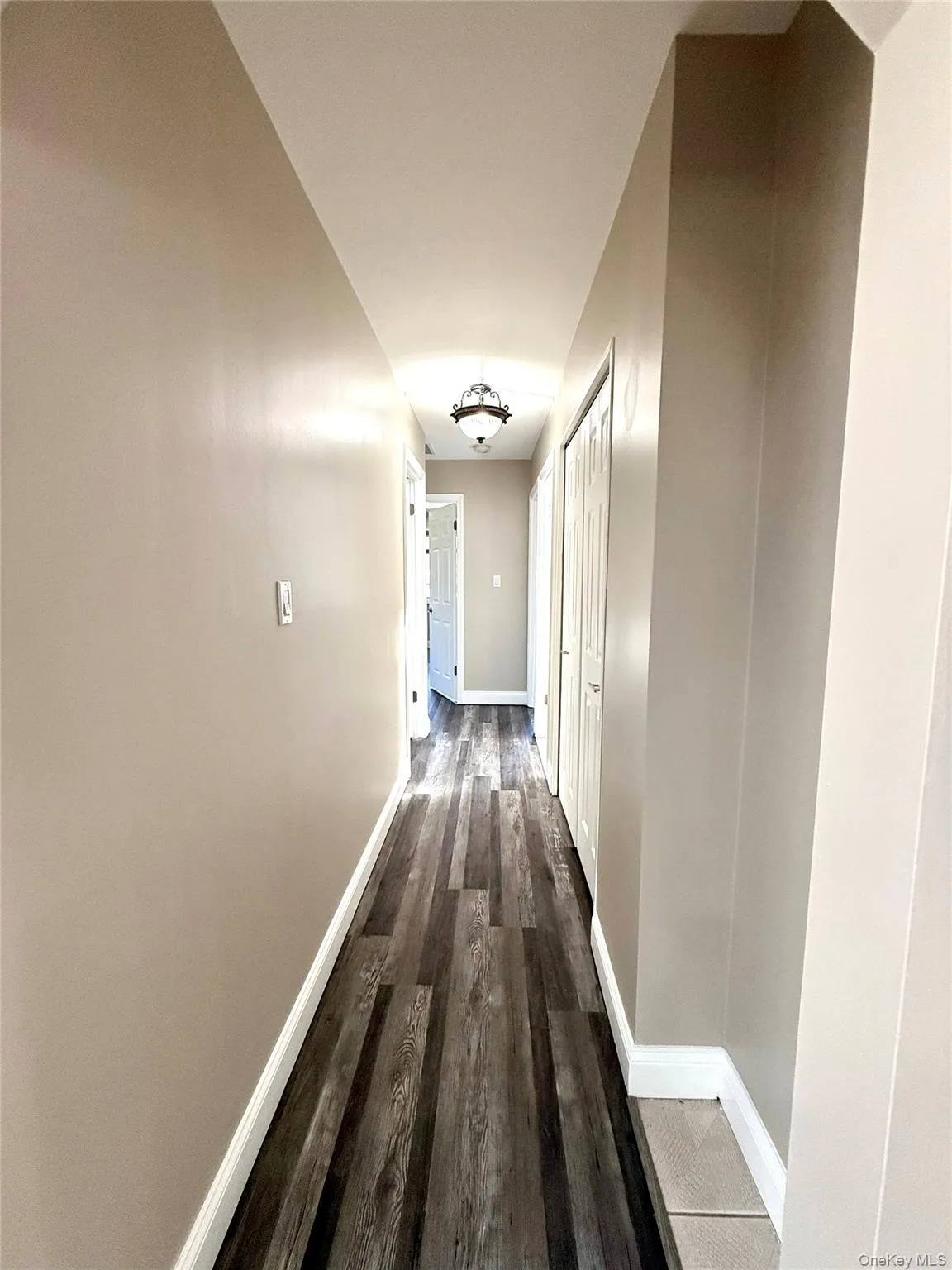 102 Sycamore Circle, Brookhaven, NY, 4 Bedrooms Bedrooms, 9 Rooms Rooms,3 BathroomsBathrooms,Residential Lease,For Rent,Sycamore,0,982701 102 Sycamore Circle, Brookhaven, NY, 4 Bedrooms Bedrooms, 9 Rooms Rooms,3 BathroomsBathrooms,Residential Lease,For Rent,Sycamore,0,982701