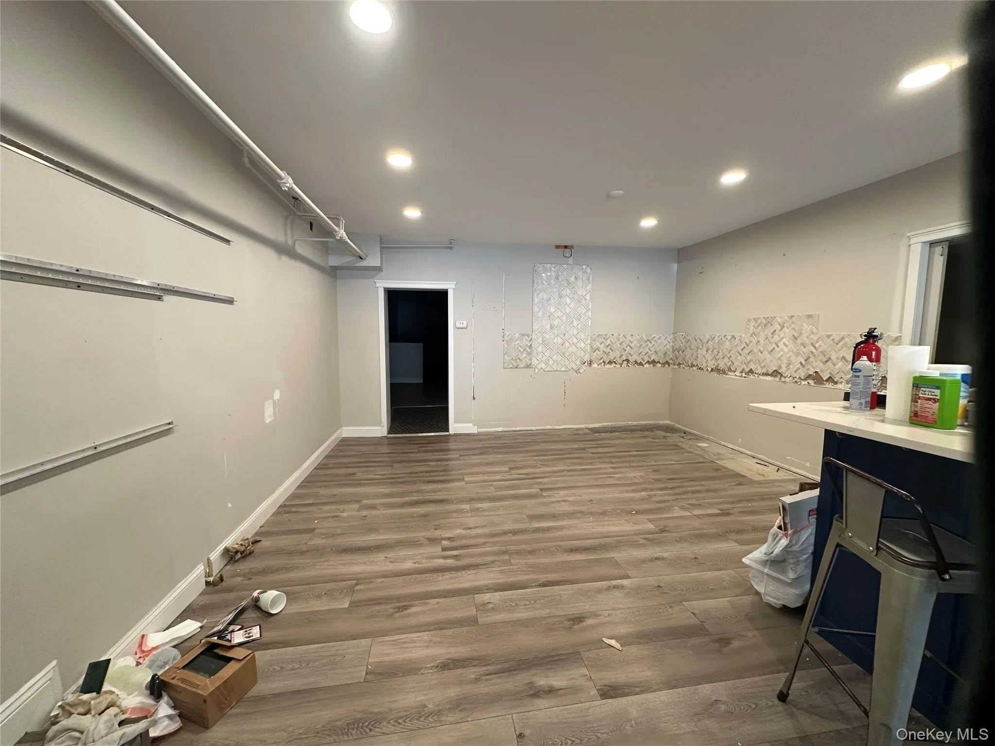 101 Main Street, Huntington, NY, ,Commercial Lease,For Rent,Main,0,982721 101 Main Street, Huntington, NY, ,Commercial Lease,For Rent,Main,0,982721